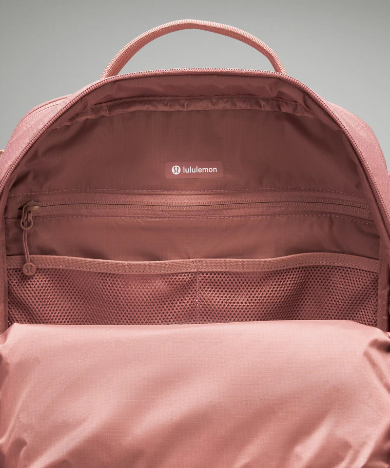 Double-Zip Backpack 22L 5