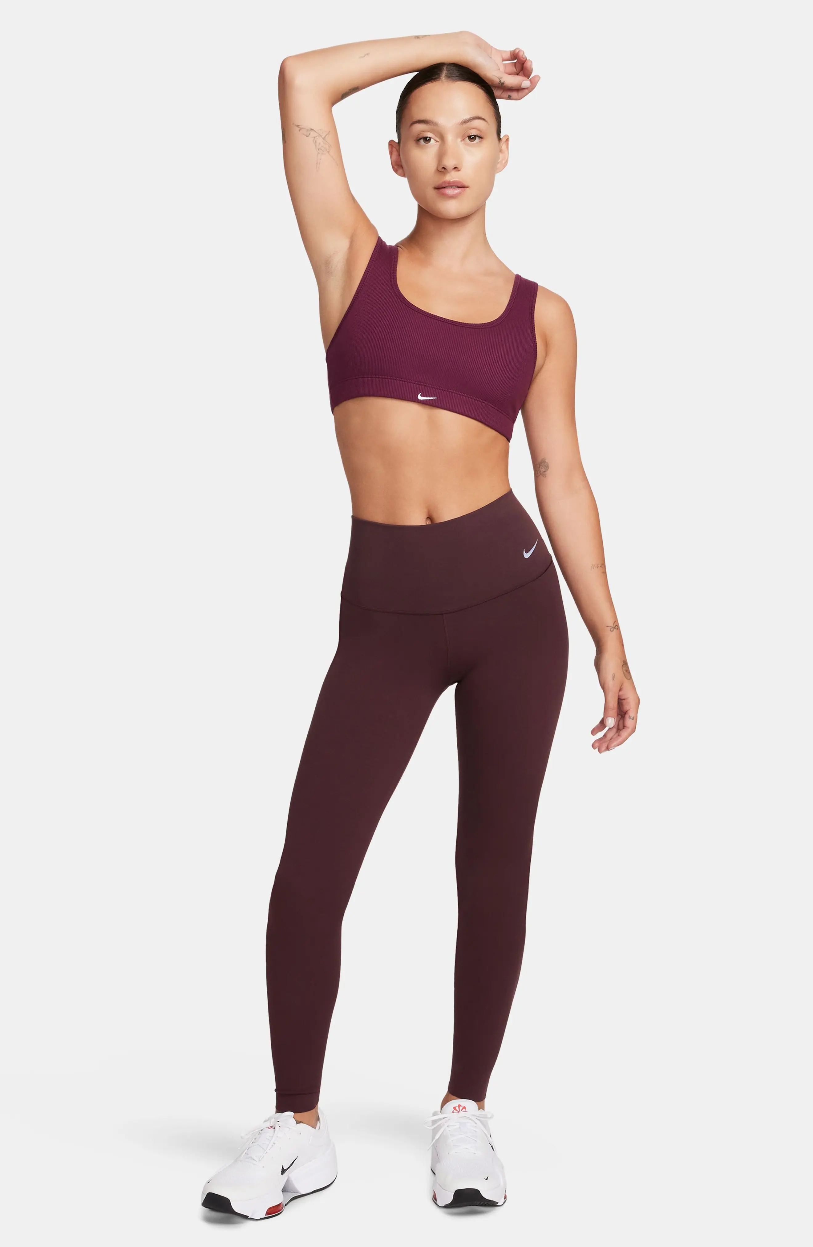 Alate All U Rib Sports Bra in Bordeaux/Bordeaux/White - 5