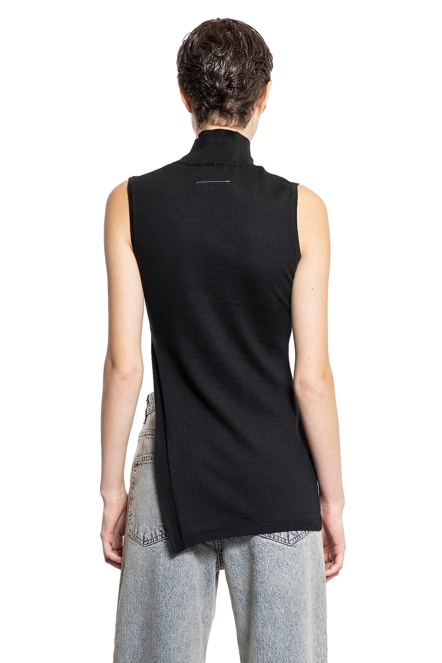 Asymmetric-Turtleneck-Knit-Top - 3