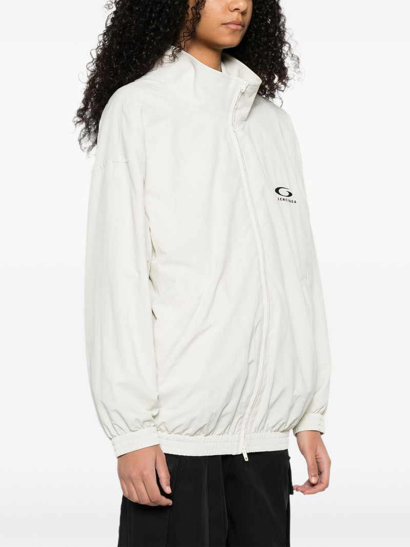 logo zip jacket 3