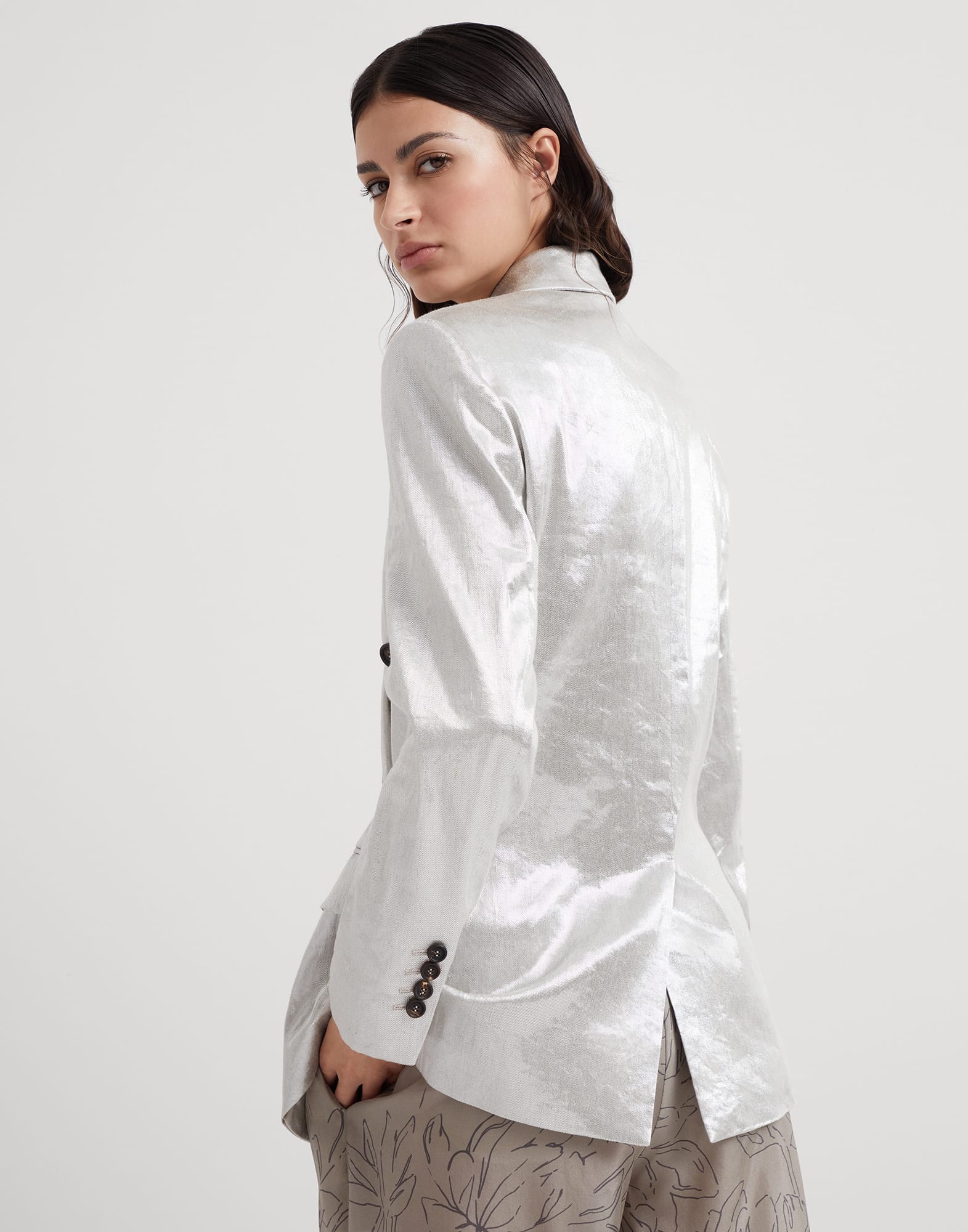 Sparkling linen gabardine blazer with monili - 2