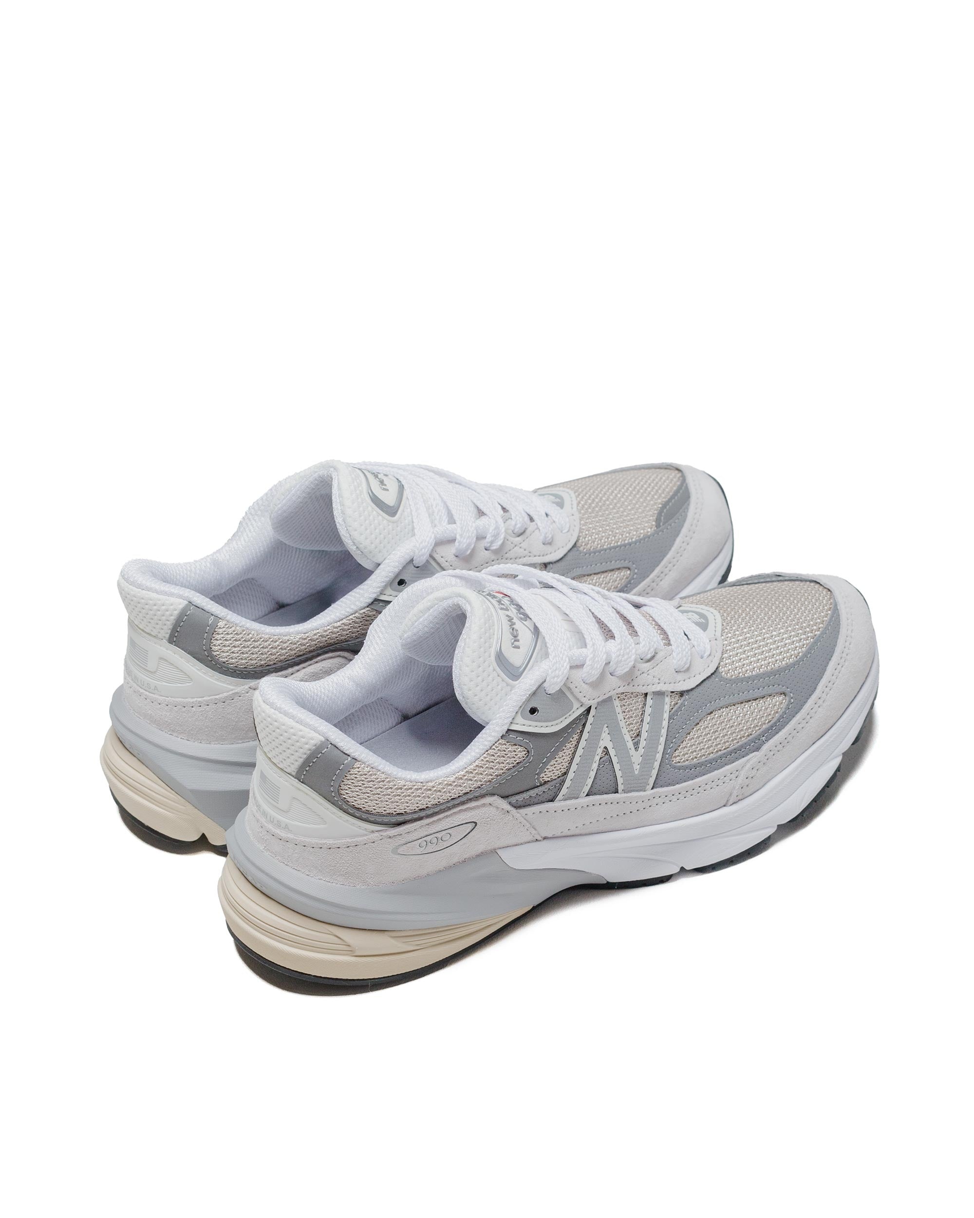 U990NC6 'Reflection' - 3