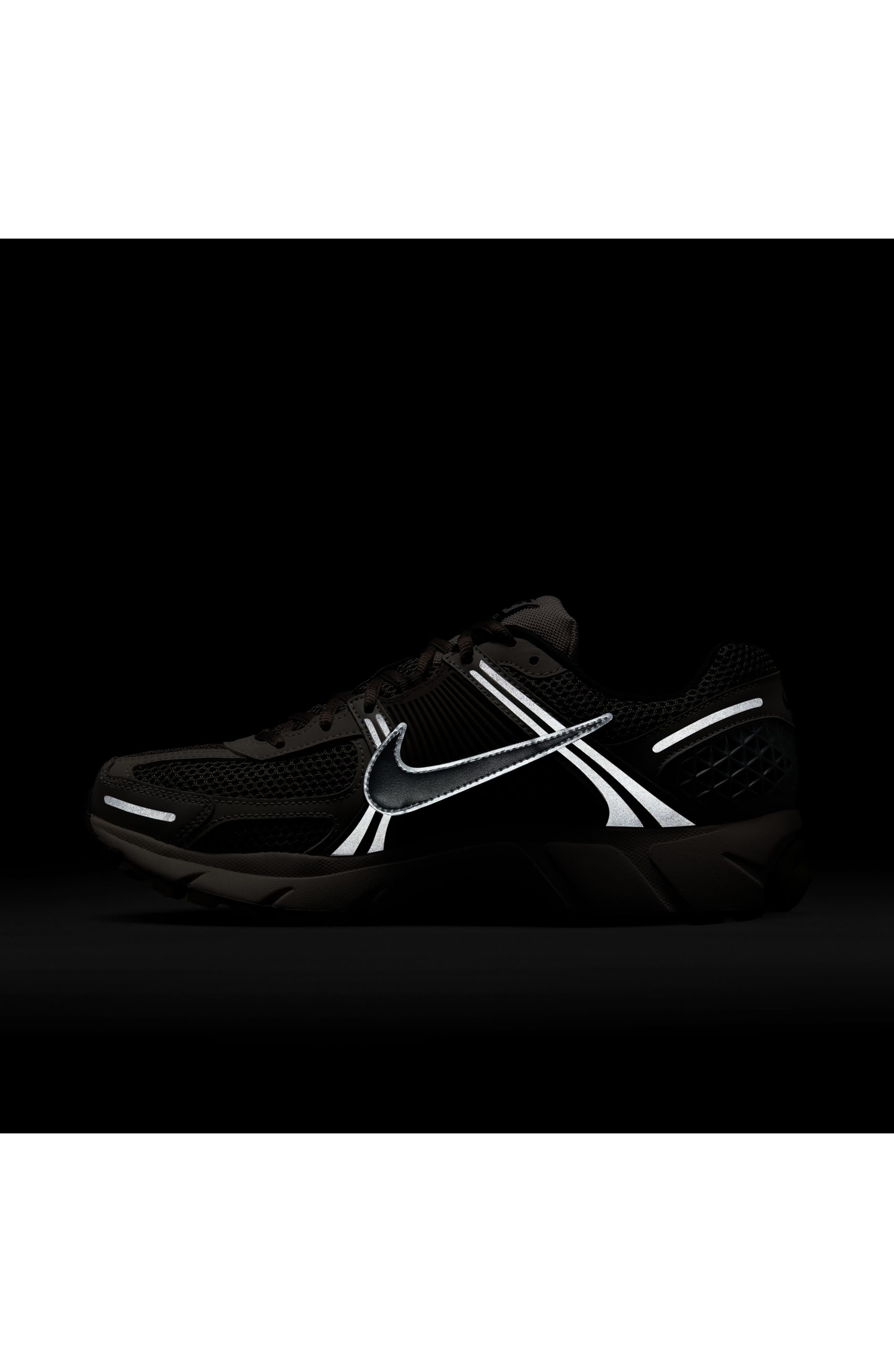 Nike Zoom Vomero 5 Sneaker in College Grey/Black at Nordstrom - 7