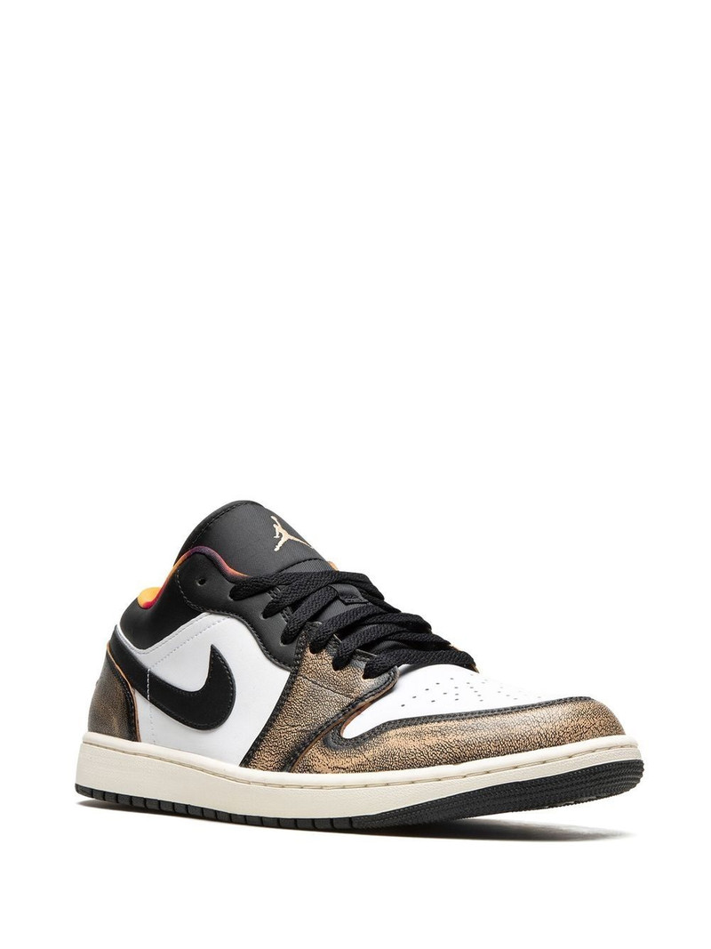 Jordan Air Jordan 1 Low SE "Wear-Away" sneakers outlook