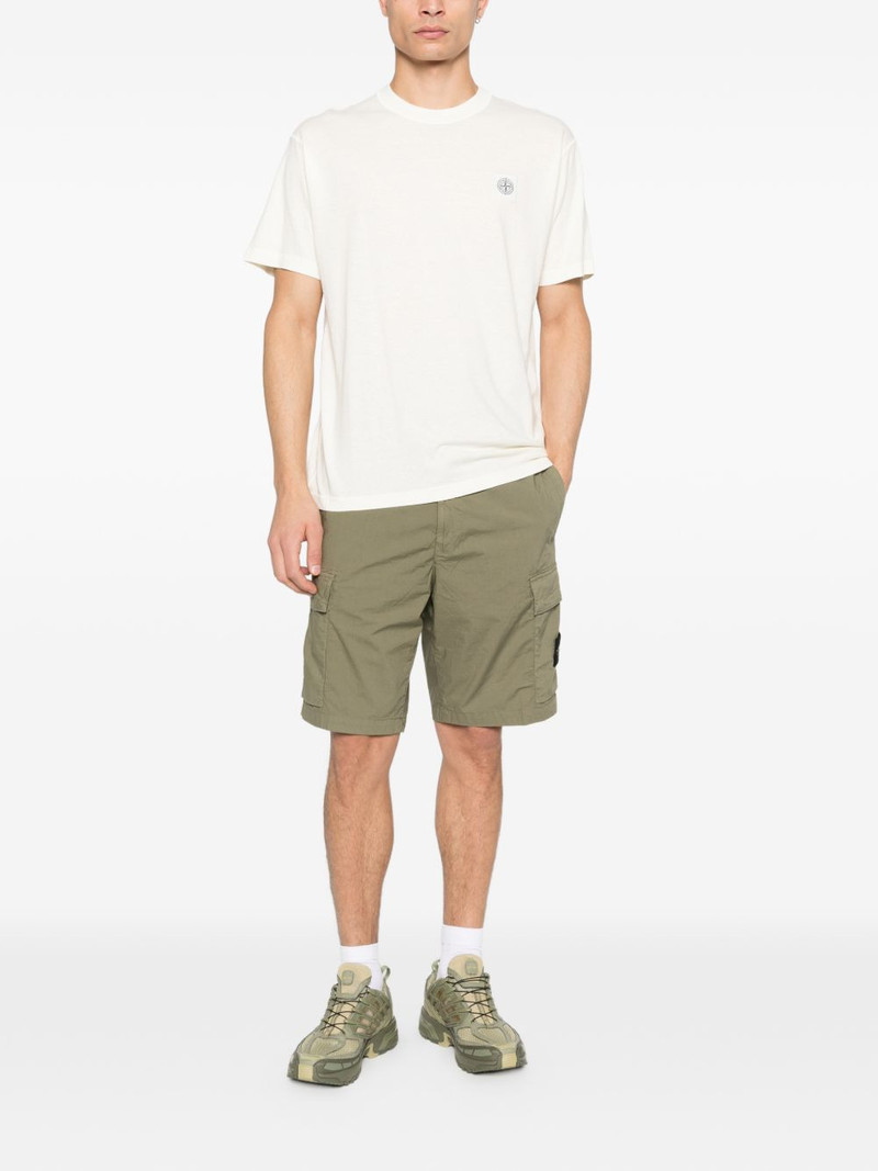 Stone Island logo-patch T-shirt outlook