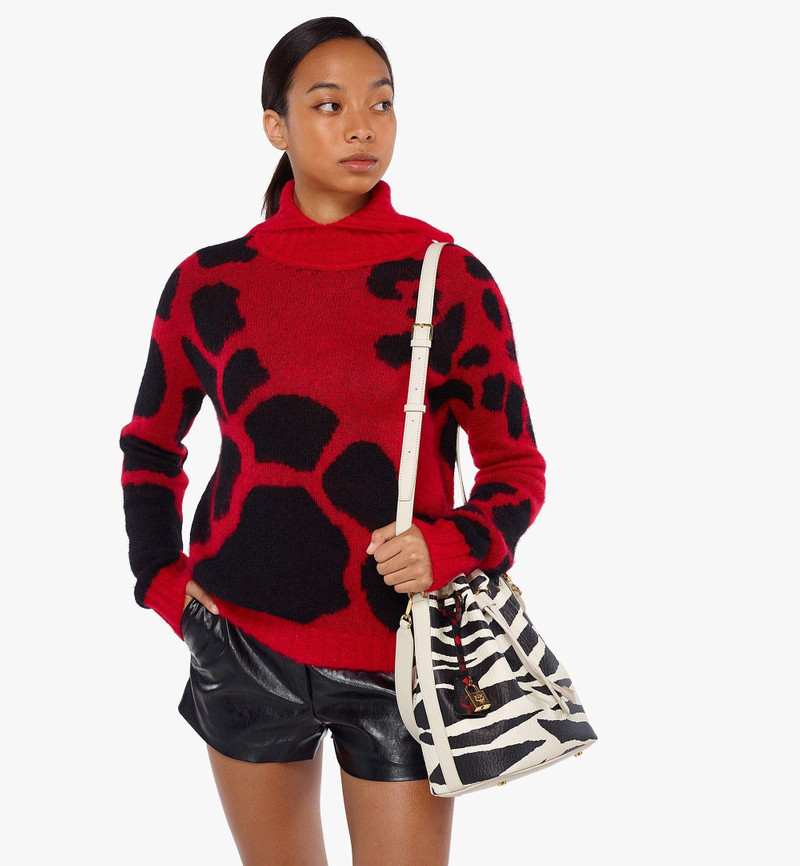 Dessau Drawstring in Meta Safari Canvas 6