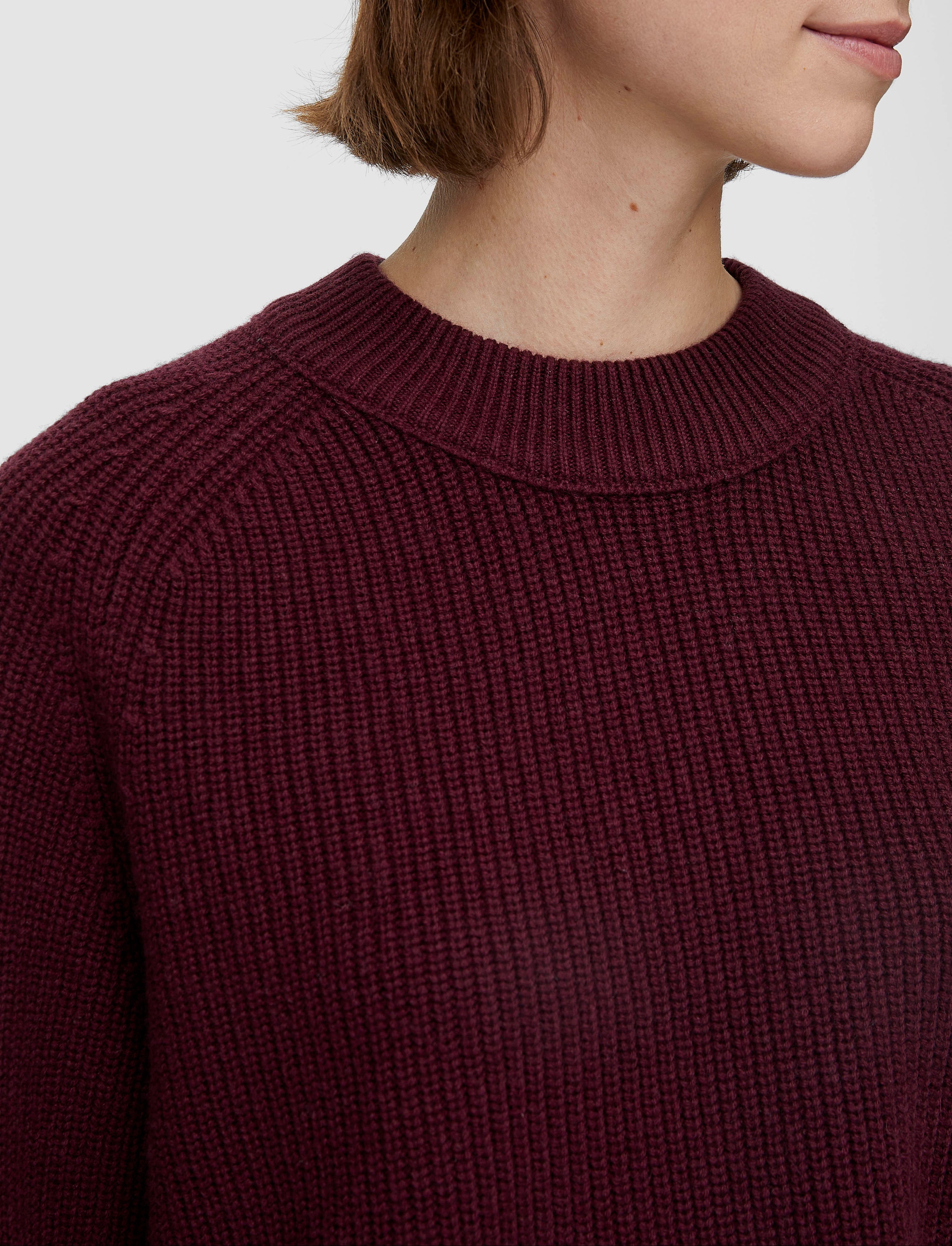 Light Cardigan Stitch Round Neck Jumper - 5