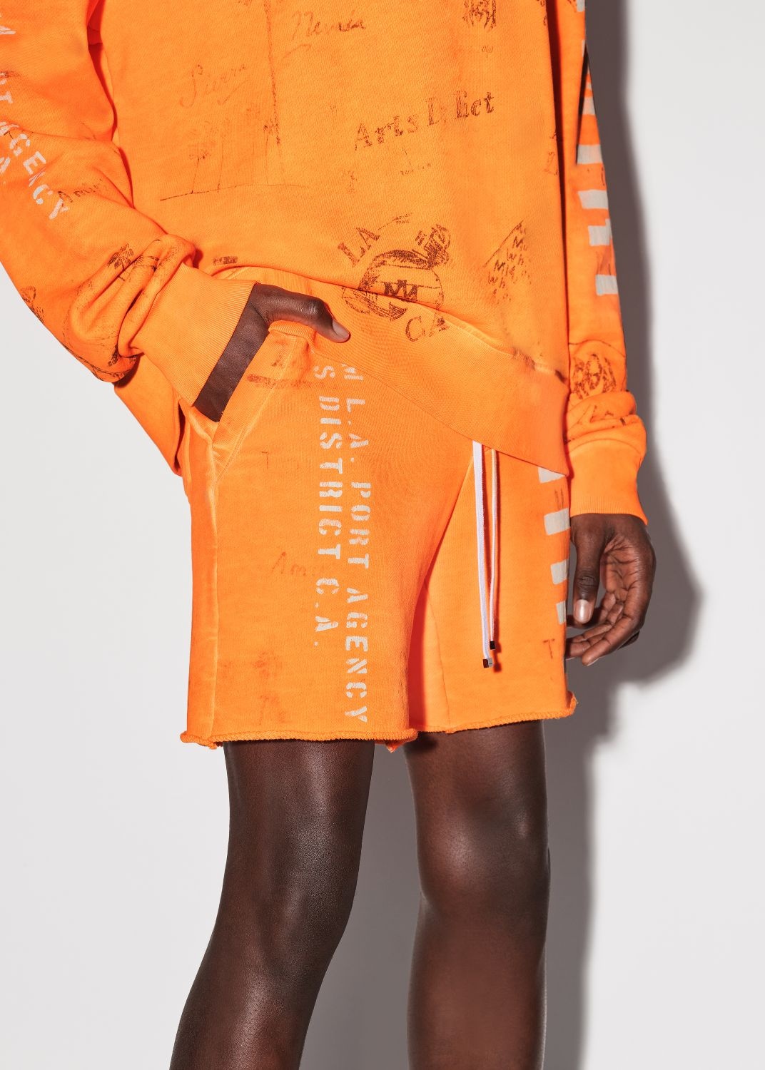 ARMY STENCIL SWEATSHORT - 6