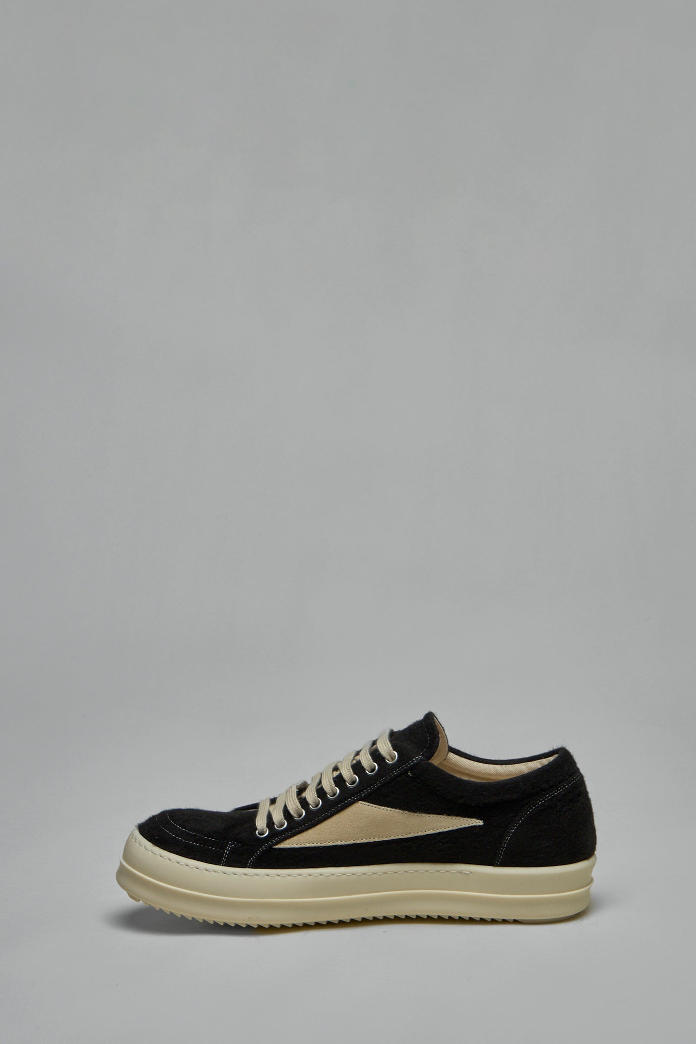 Vintage Sneaks Woven Shoes - 3