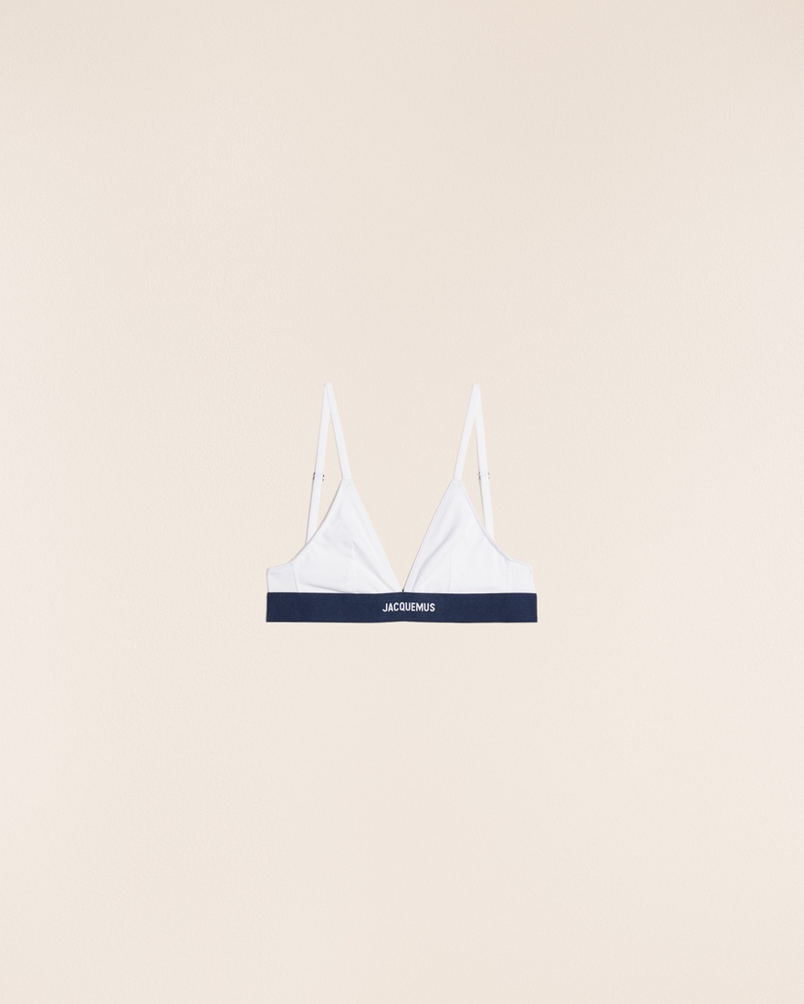 Le Triangle - 1