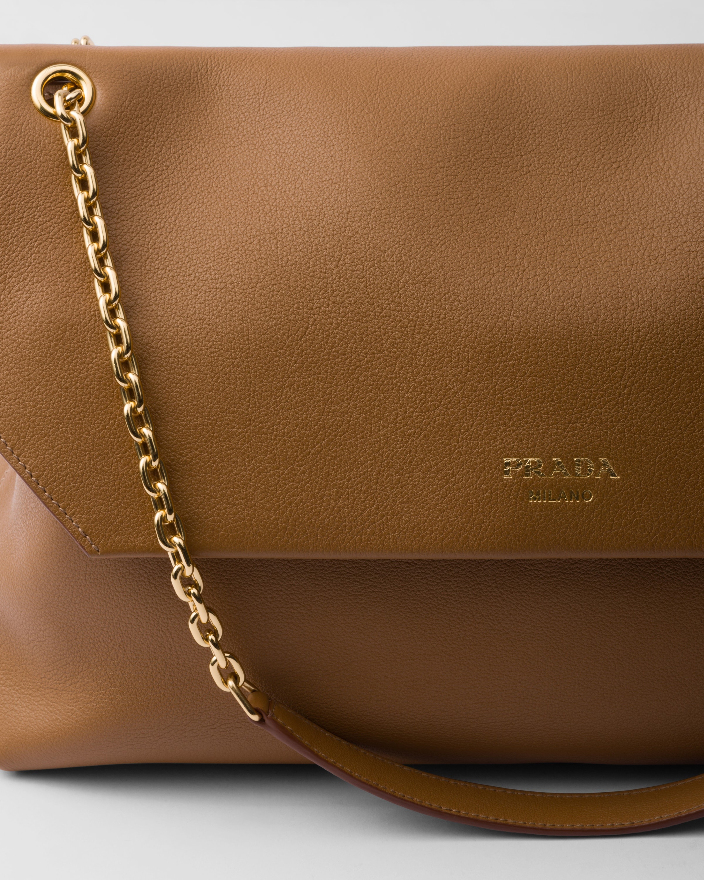 Large leather shoulder bag - 5