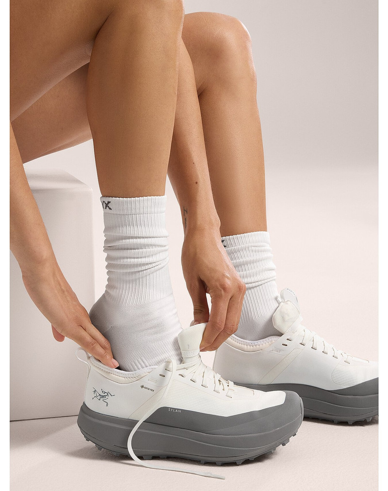 Arc'teryx Synthetic Ultralightweight Mid Sock outlook