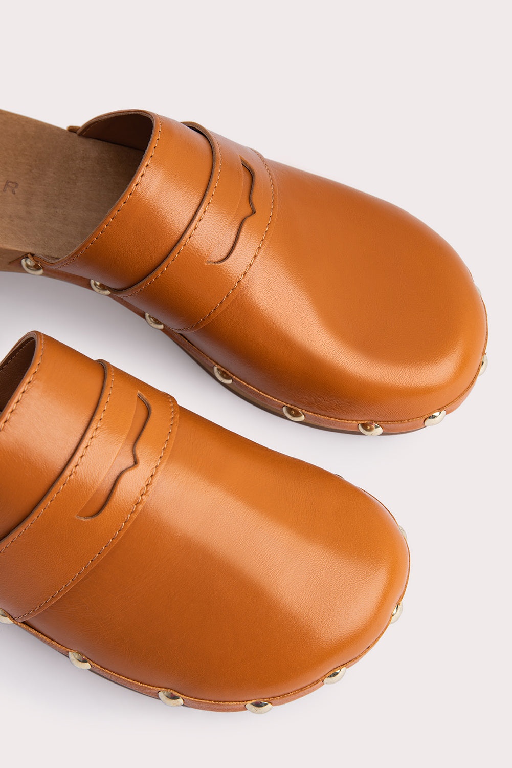 Hans Caramel Gloss Leather - 3