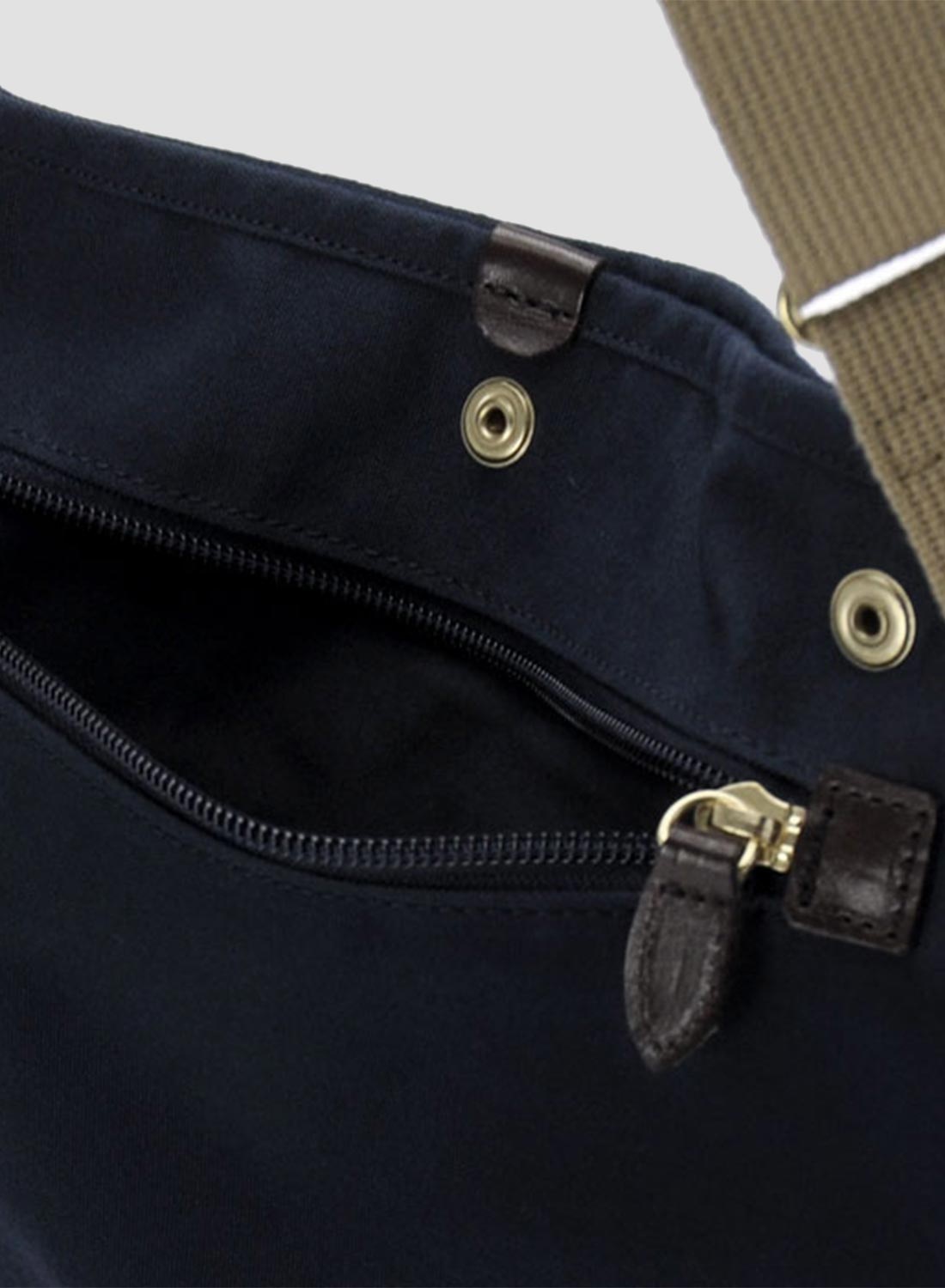 Porter-Yoshida & Co Coppi Sacoche in Black - 3