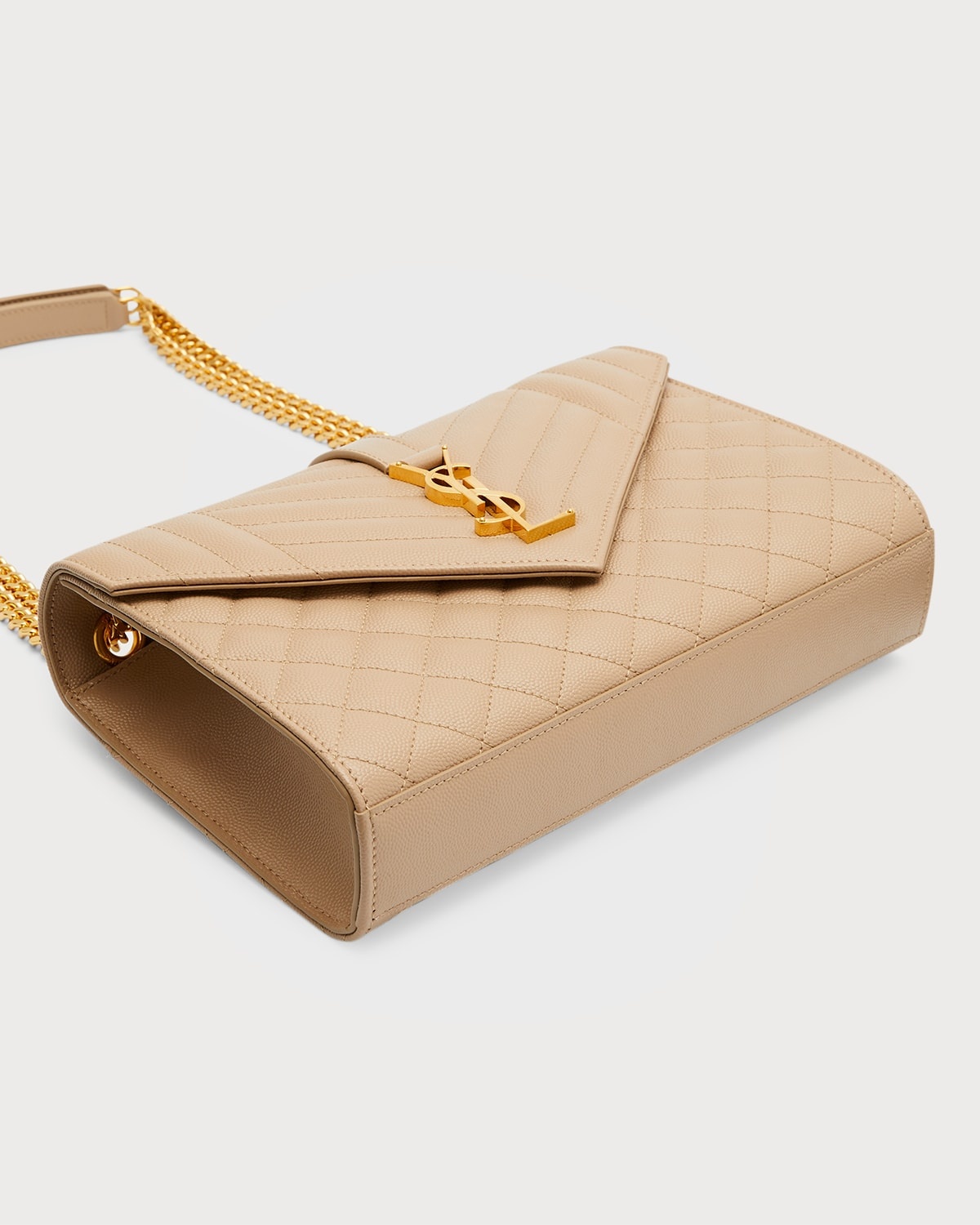 Envelope Triquilt Medium YSL Shoulder Bag in Grained Leather - 2
