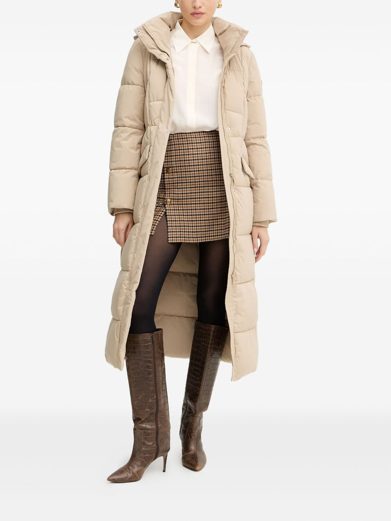 BOSS hooded puffer coat outlook