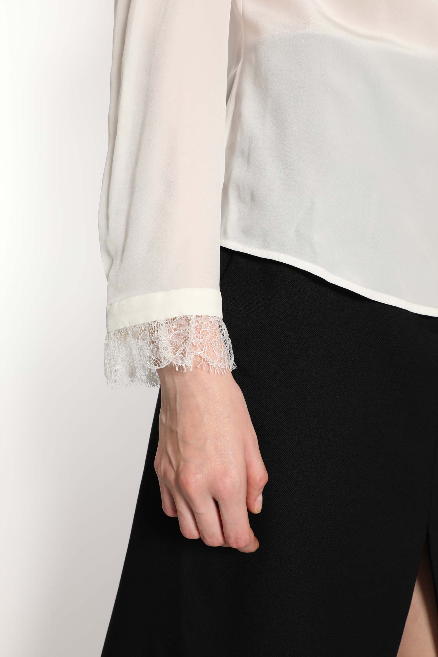 Crêpe De Chine And Lace Turtleneck Top - 5