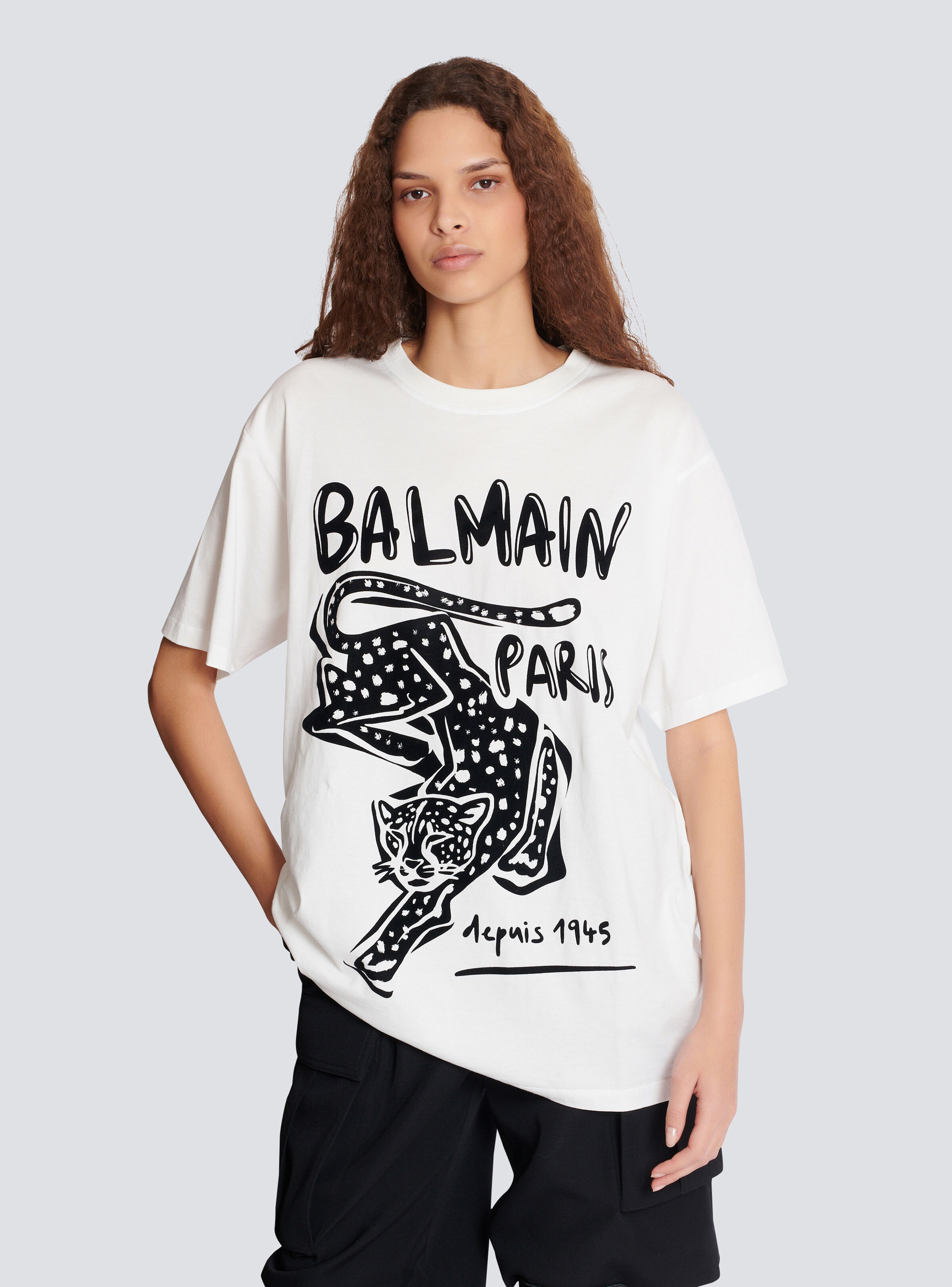 Short-sleeved T-shirt with leopard print - 6