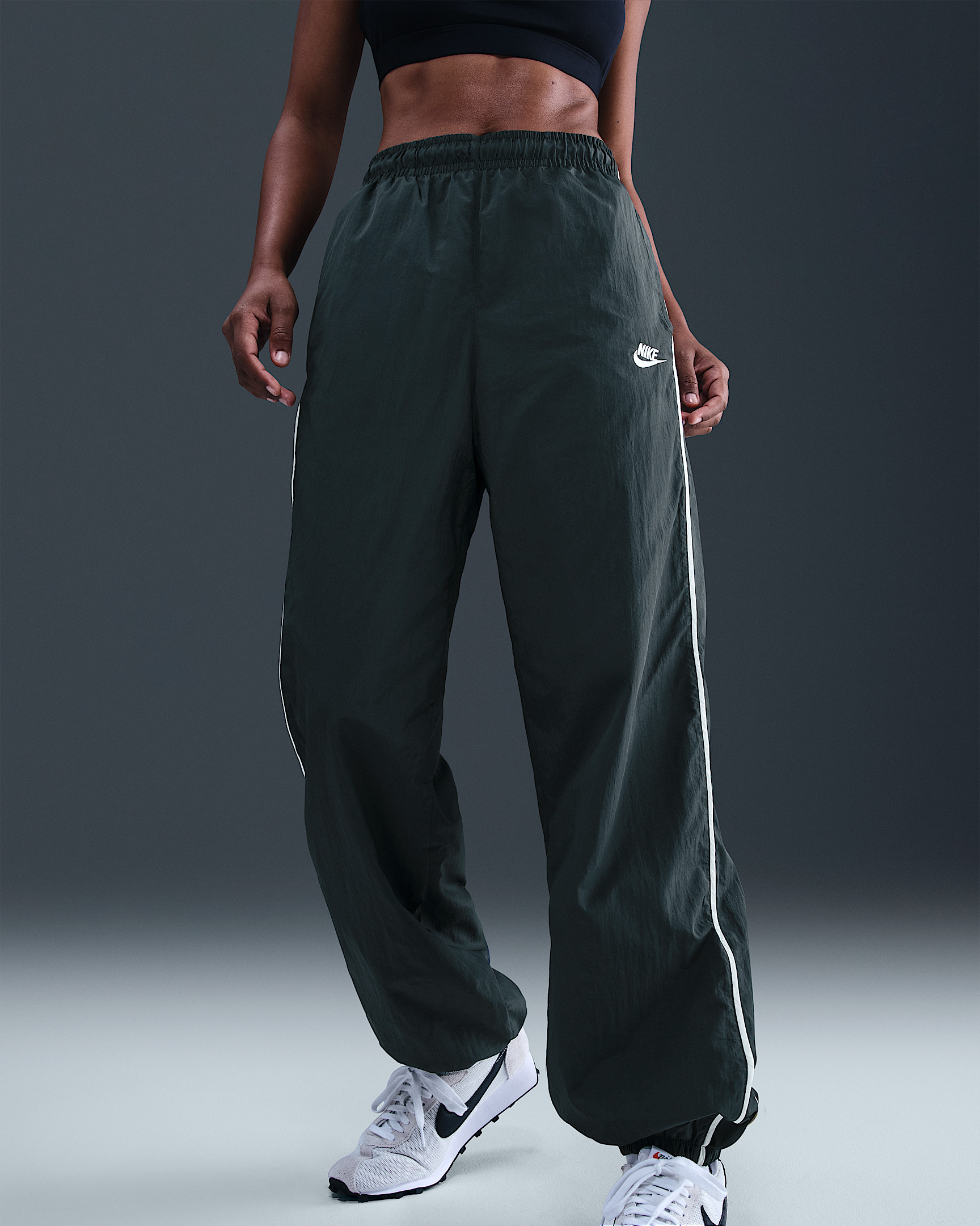 Nike Sportswear Windrunner Women's Woven Pants - 2