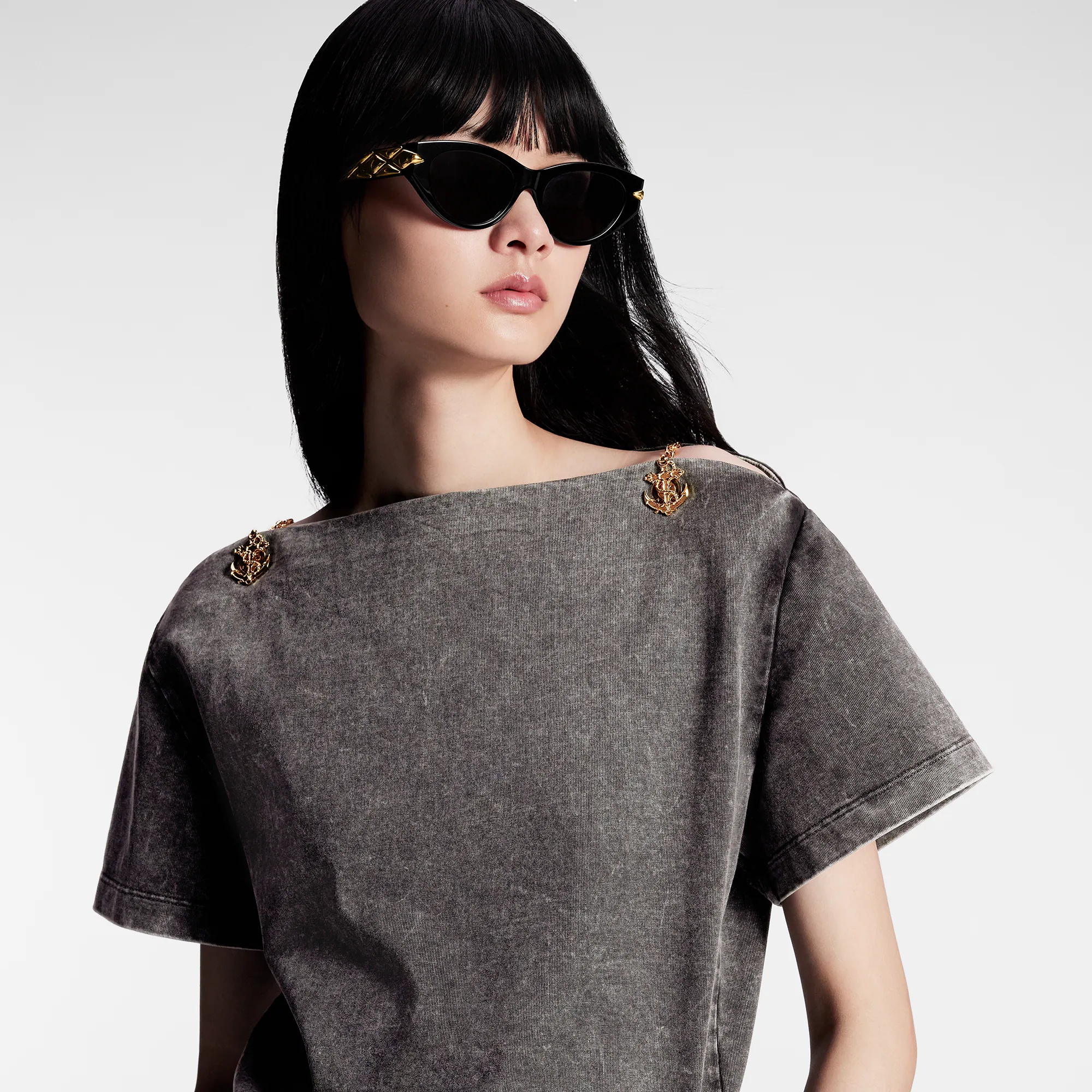 Bateau Neck T-Shirt - 2