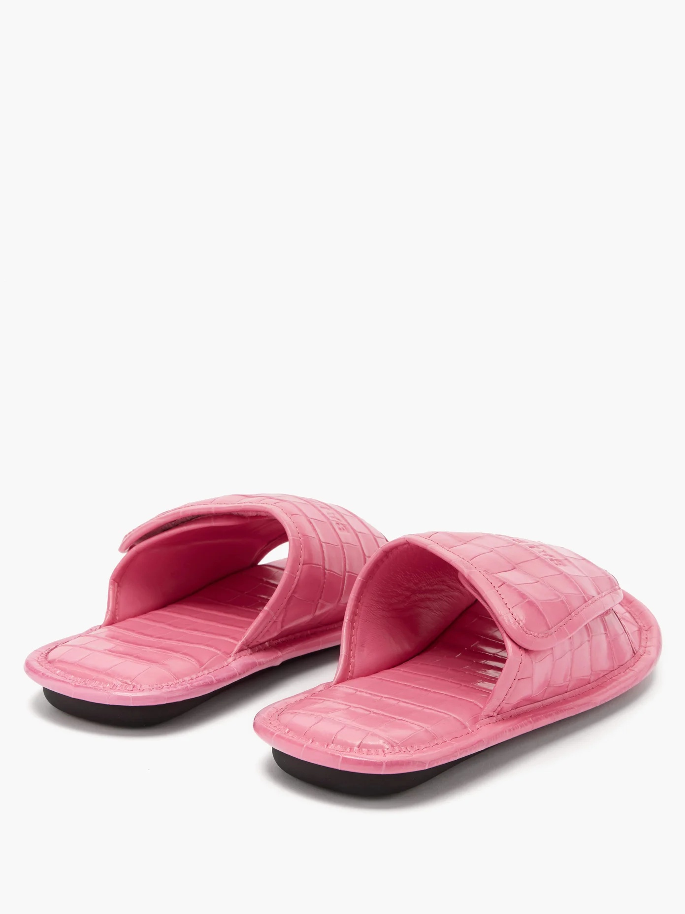 Crocodile-effect leather slides - 4