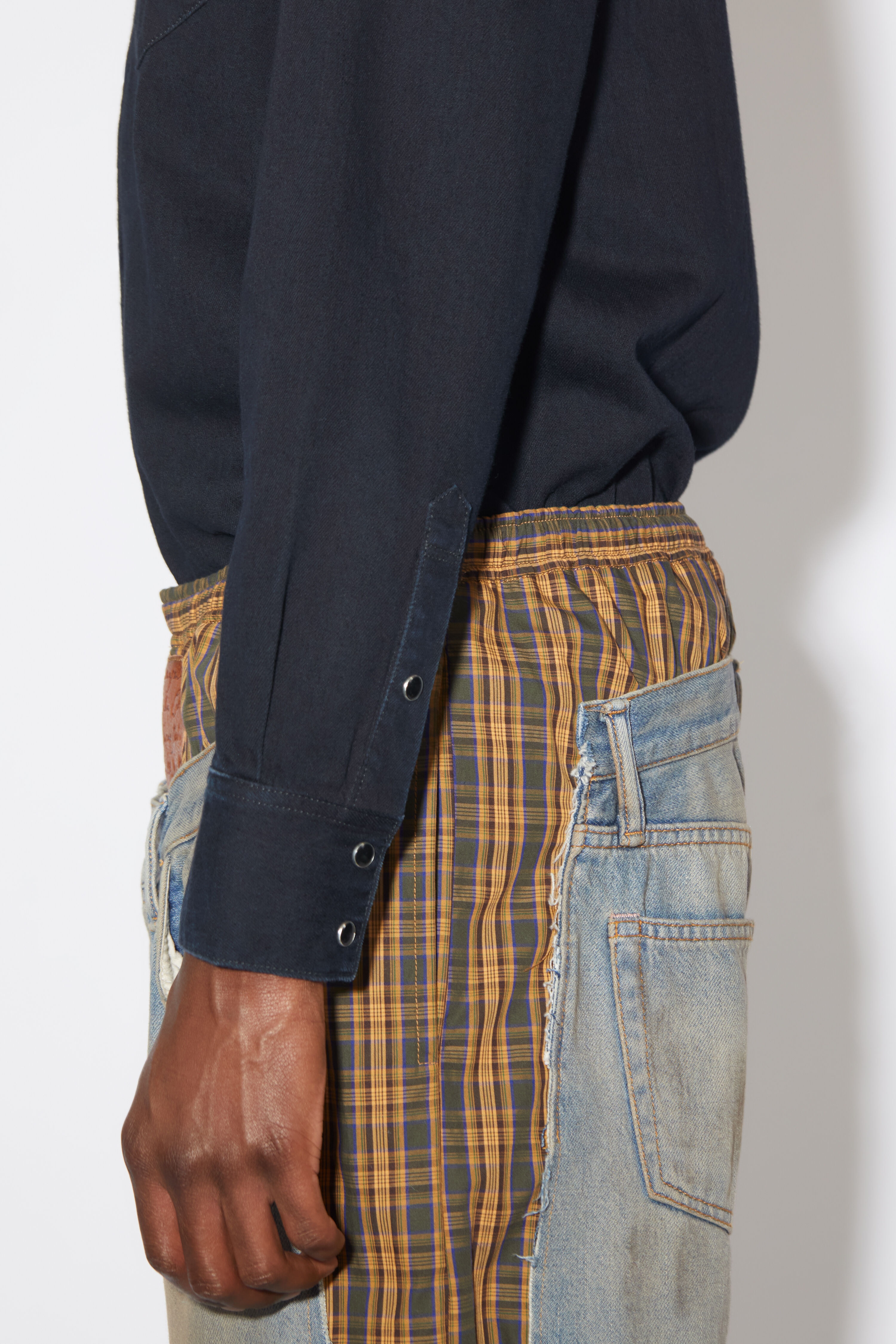 Denim button-up shirt - Blue/black - 4