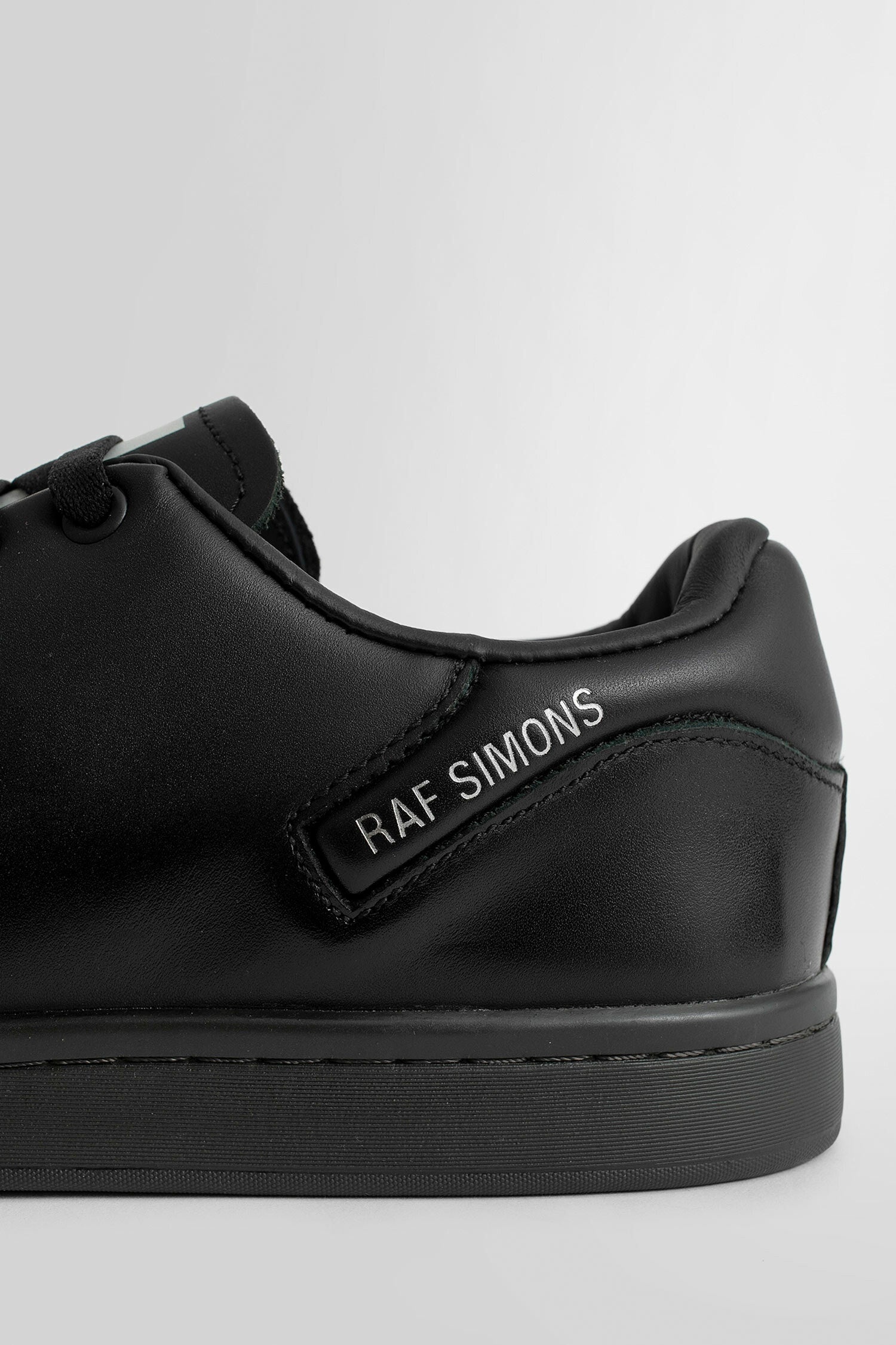 RAF SIMONS UNISEX BLACK SNEAKERS - 6