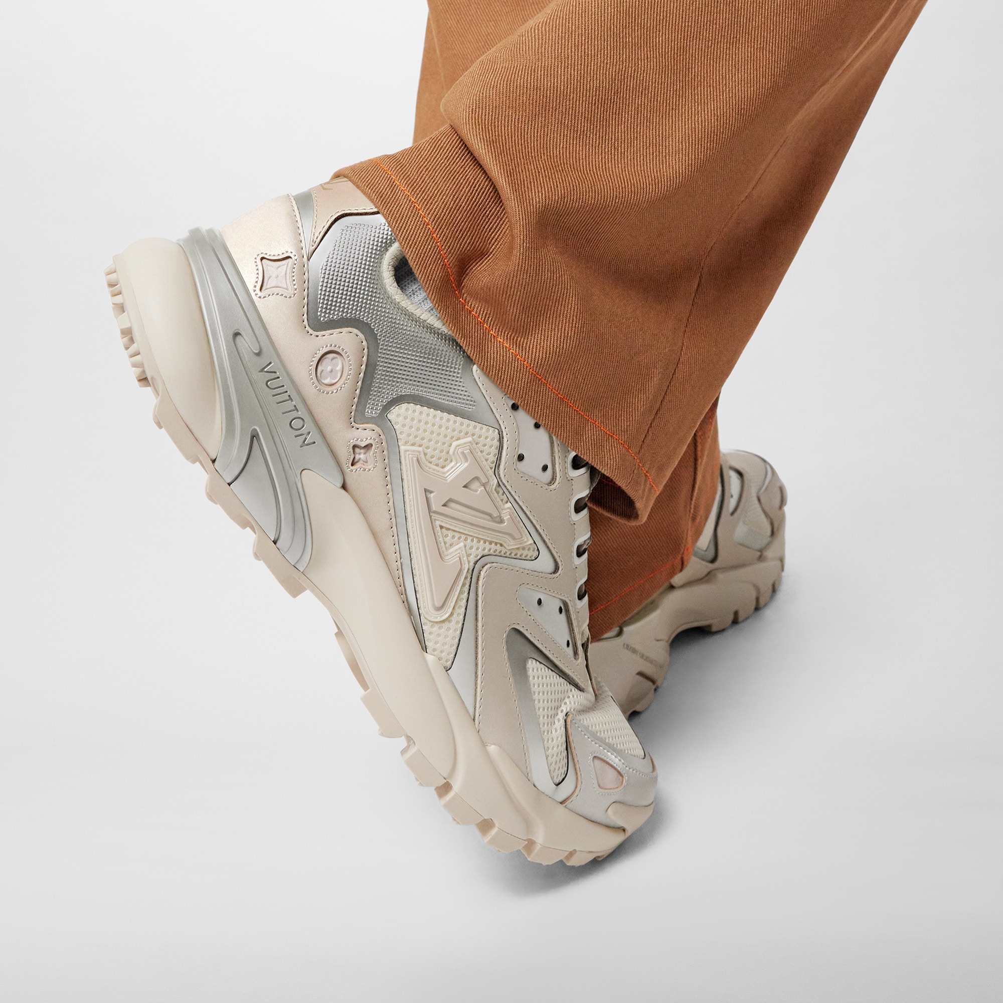 LV Runner Tatic Sneaker - 2