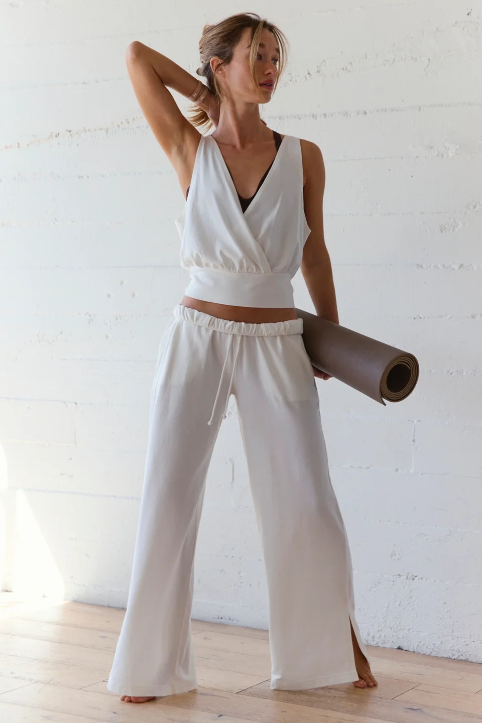 Hot Shot V-Neck Set - 1