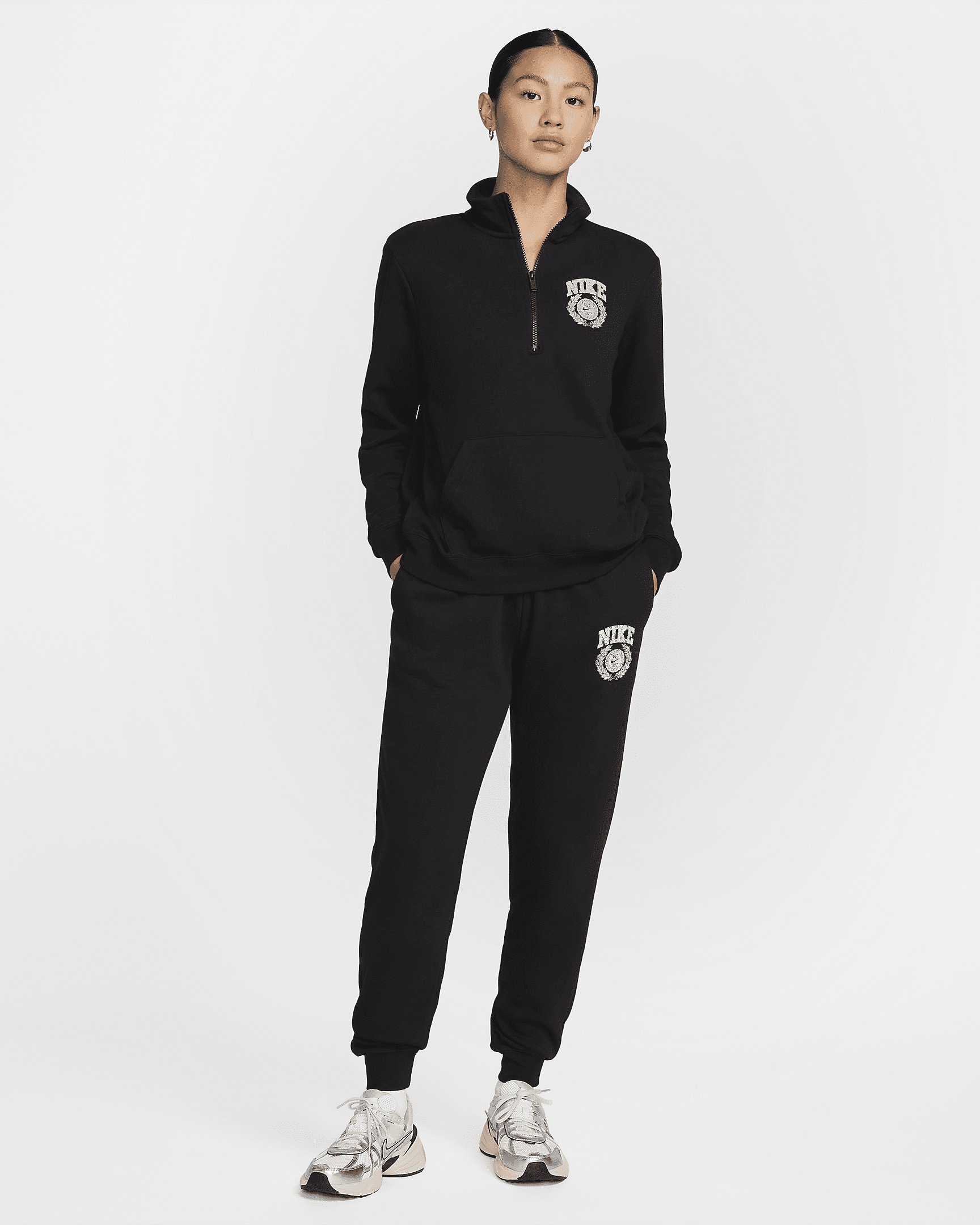 Nike Sportswear Club Fleece Women's Mid-Rise Pants - 5