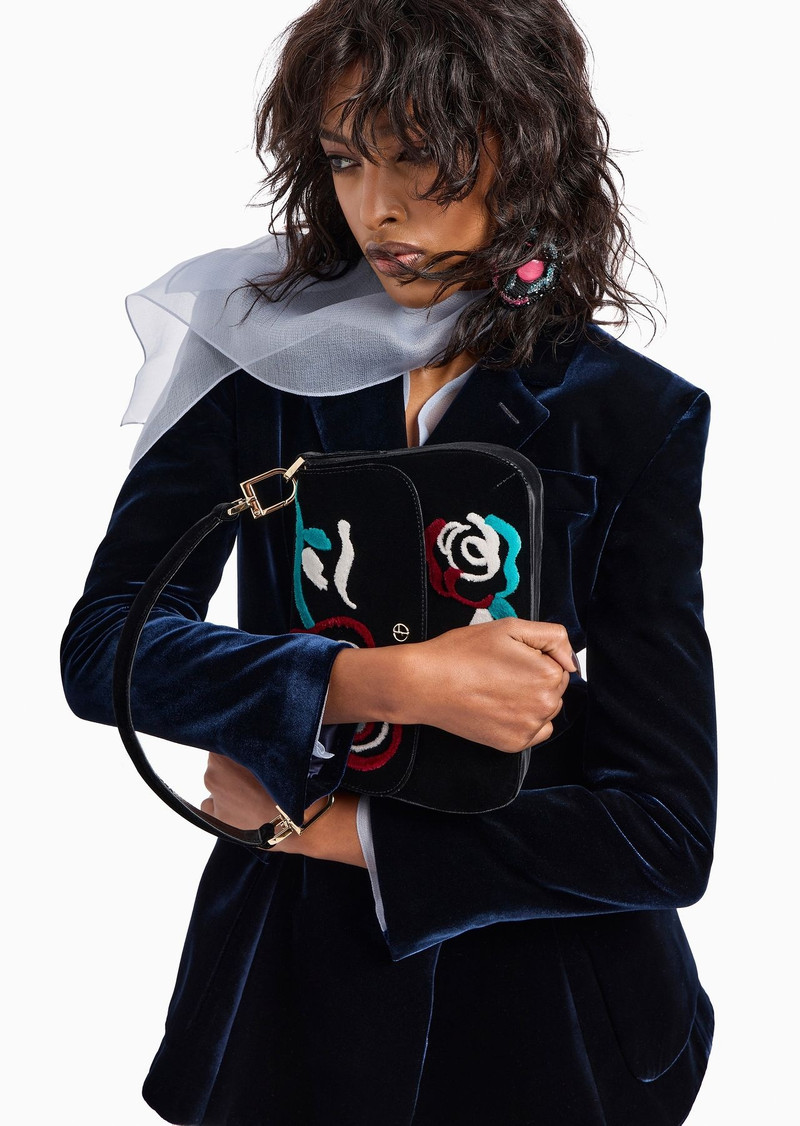 Single-breasted jacket in velvet 10