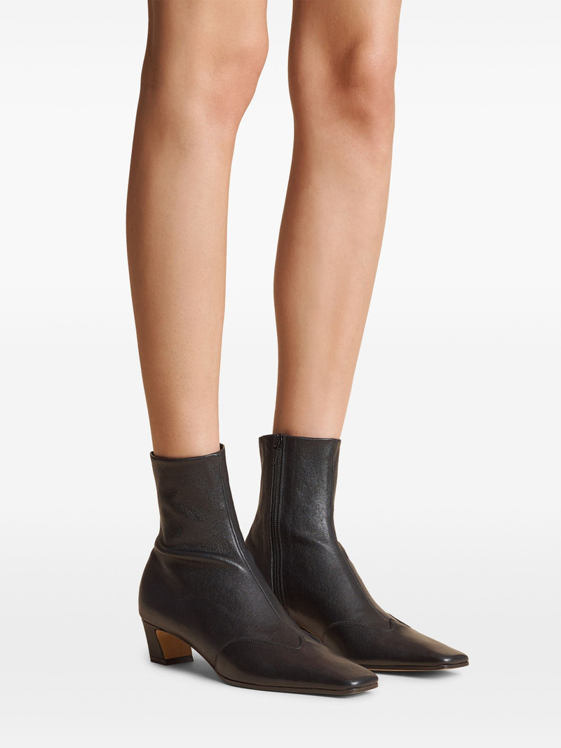 KHAITE Khaite Nevada 40mm Boots outlook