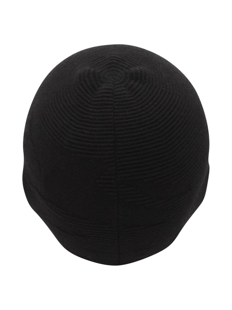 Devore beanie 3