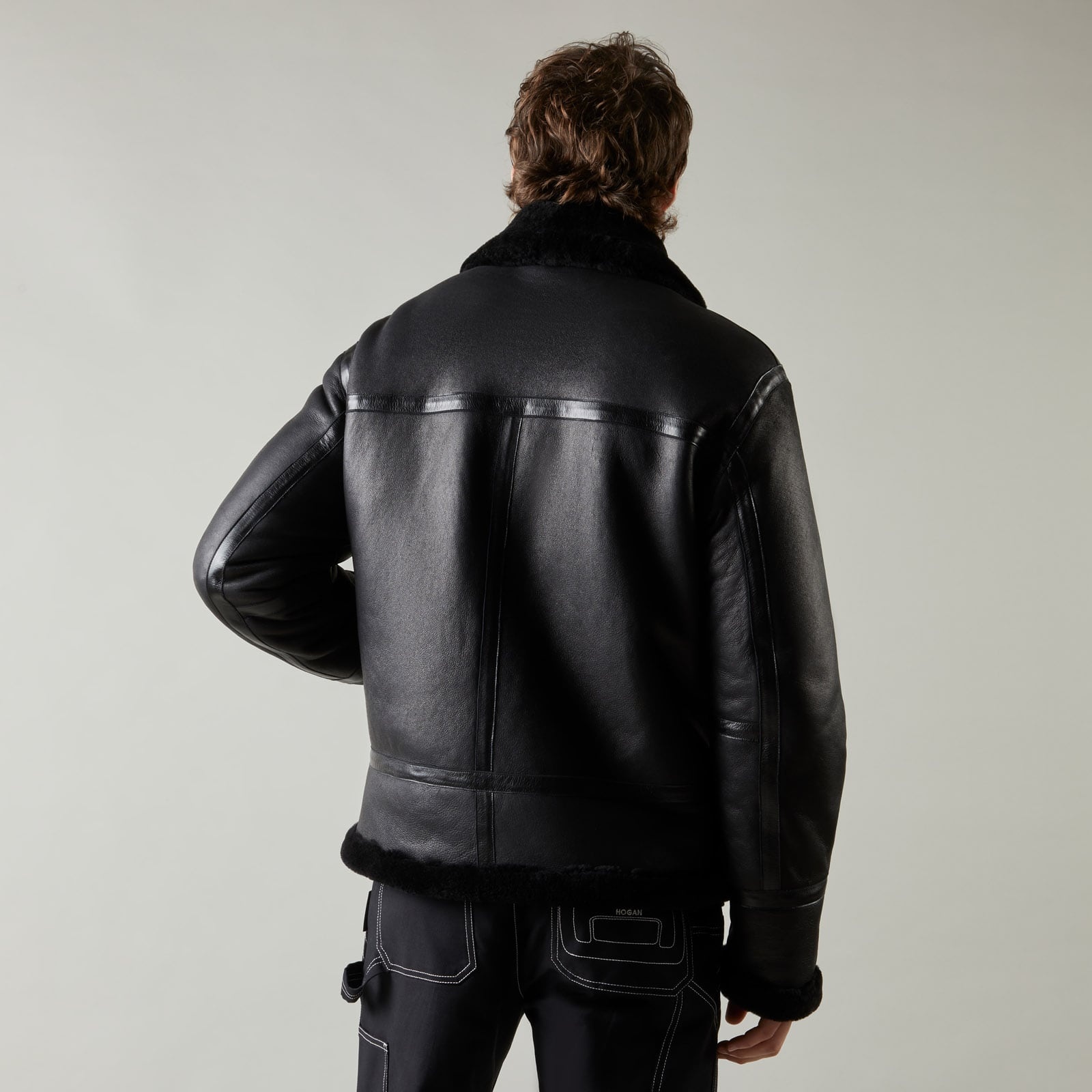 Aviator Jacket in Shearling Black - 5