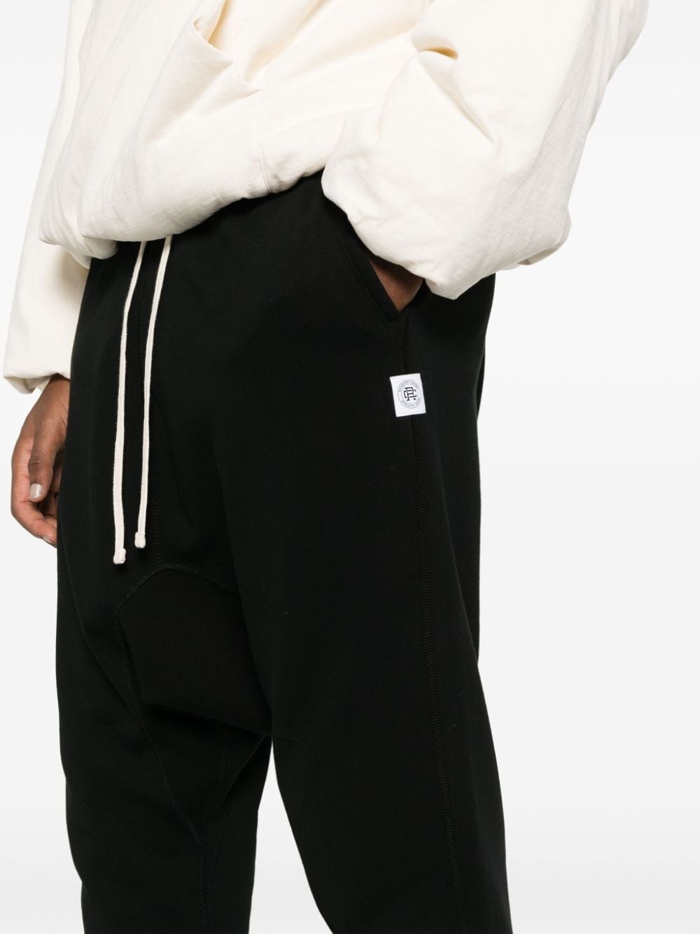 drawstring-waist drop-crotch trousers - 5