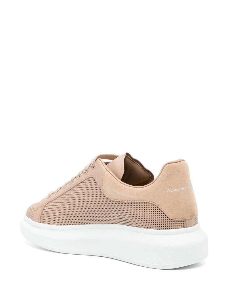 Oversized low-top sneakers 3