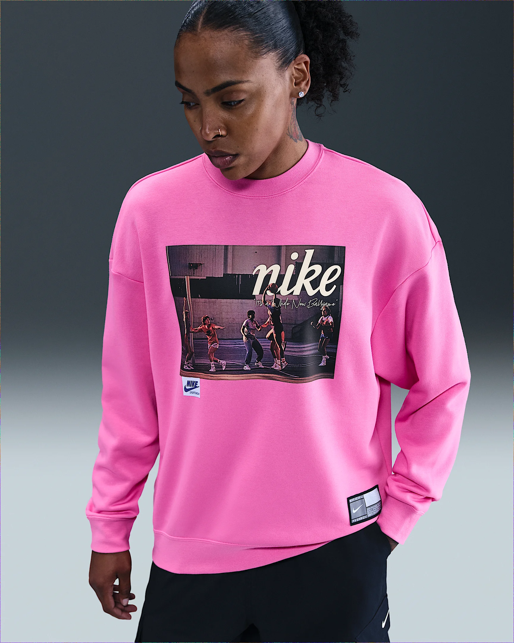 Nike Club Fleece Women's Loose Crew - 1