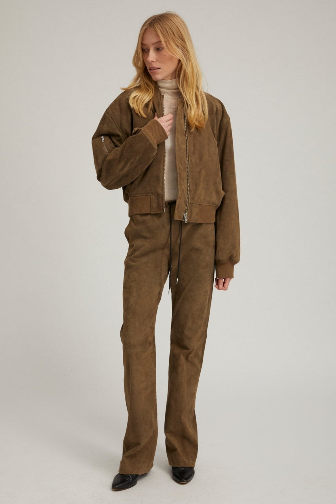 OLIVE SUEDE BOMBER - 3