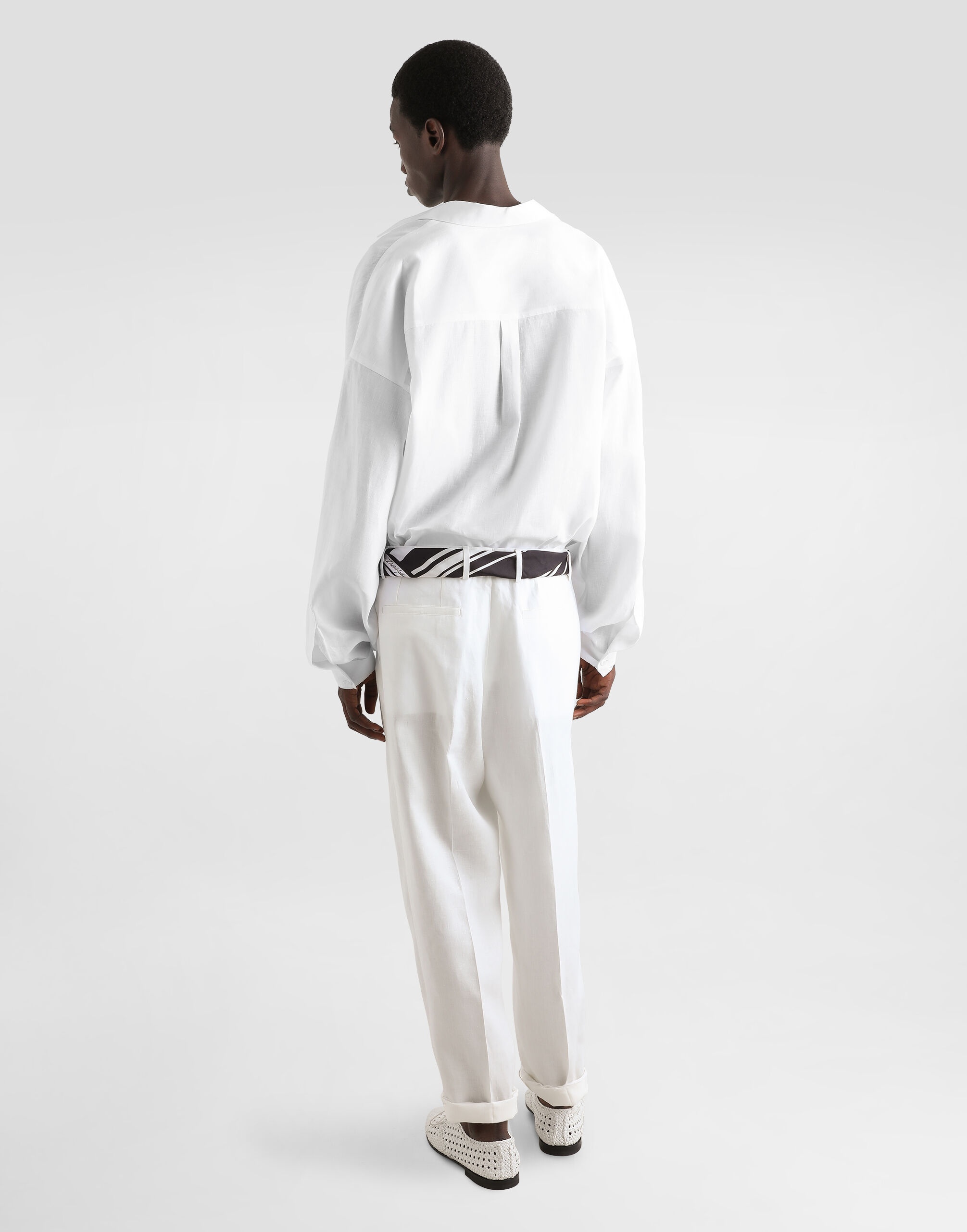 Long-sleeved linen shirt - 3
