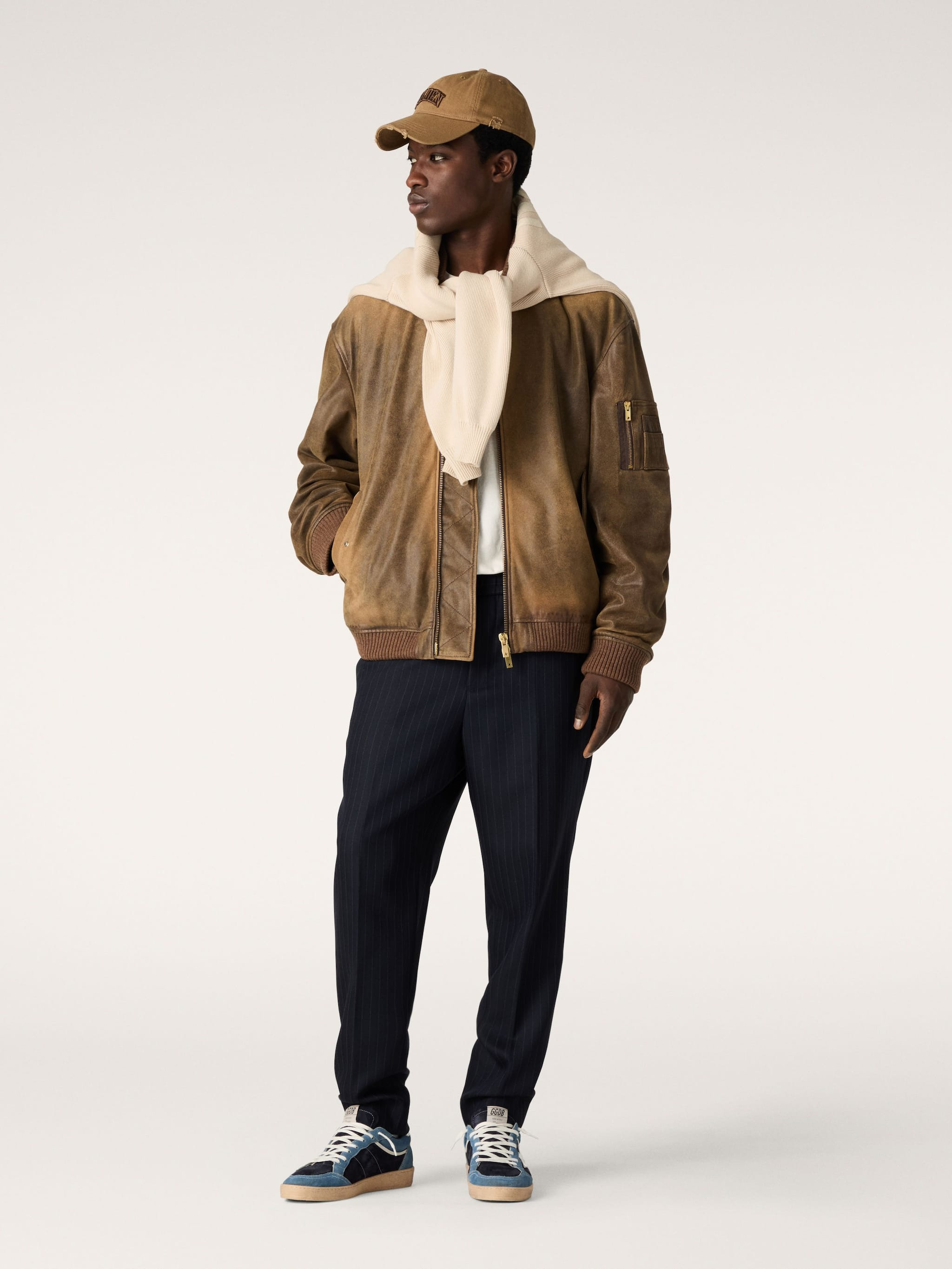 Brown leather biker jacket with a lived-in effect - 3