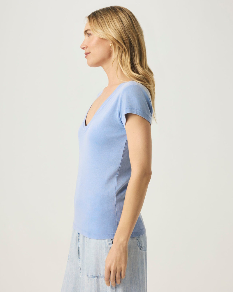 Faye V-Neck Tee 7