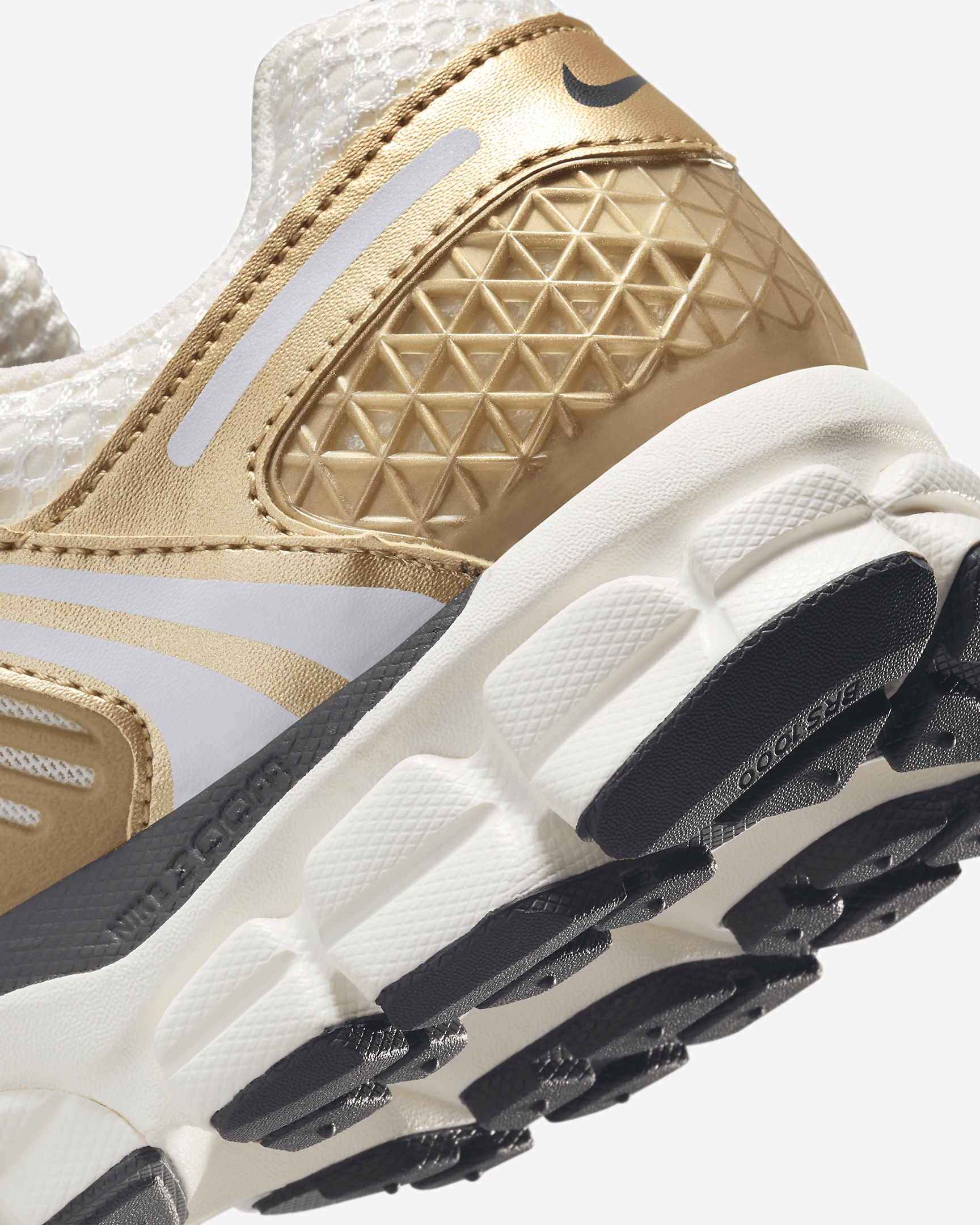 Nike Zoom Vomero 5 Gold Women's Shoes - 9