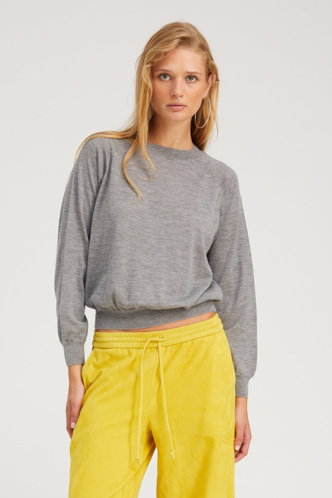 GREY CASHMERE LONG SLEEVE RAGLAN SWEATER - 4