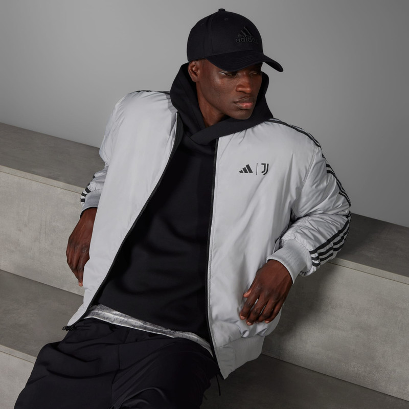 Juventus x NASA 영감을 얻은 LFSTLR Reversible Bomber 재킷 5