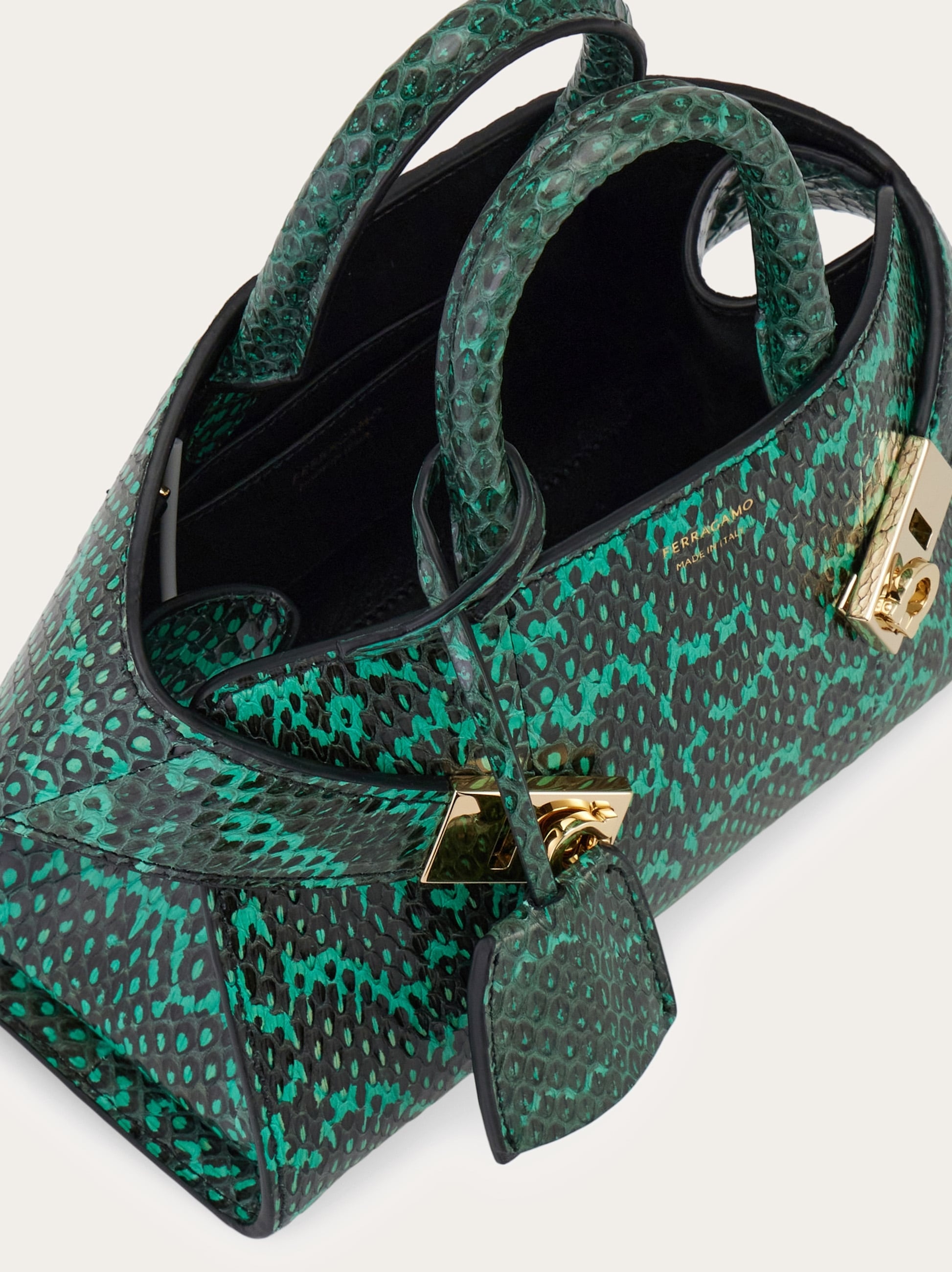 Hug handbag (XS) - 5