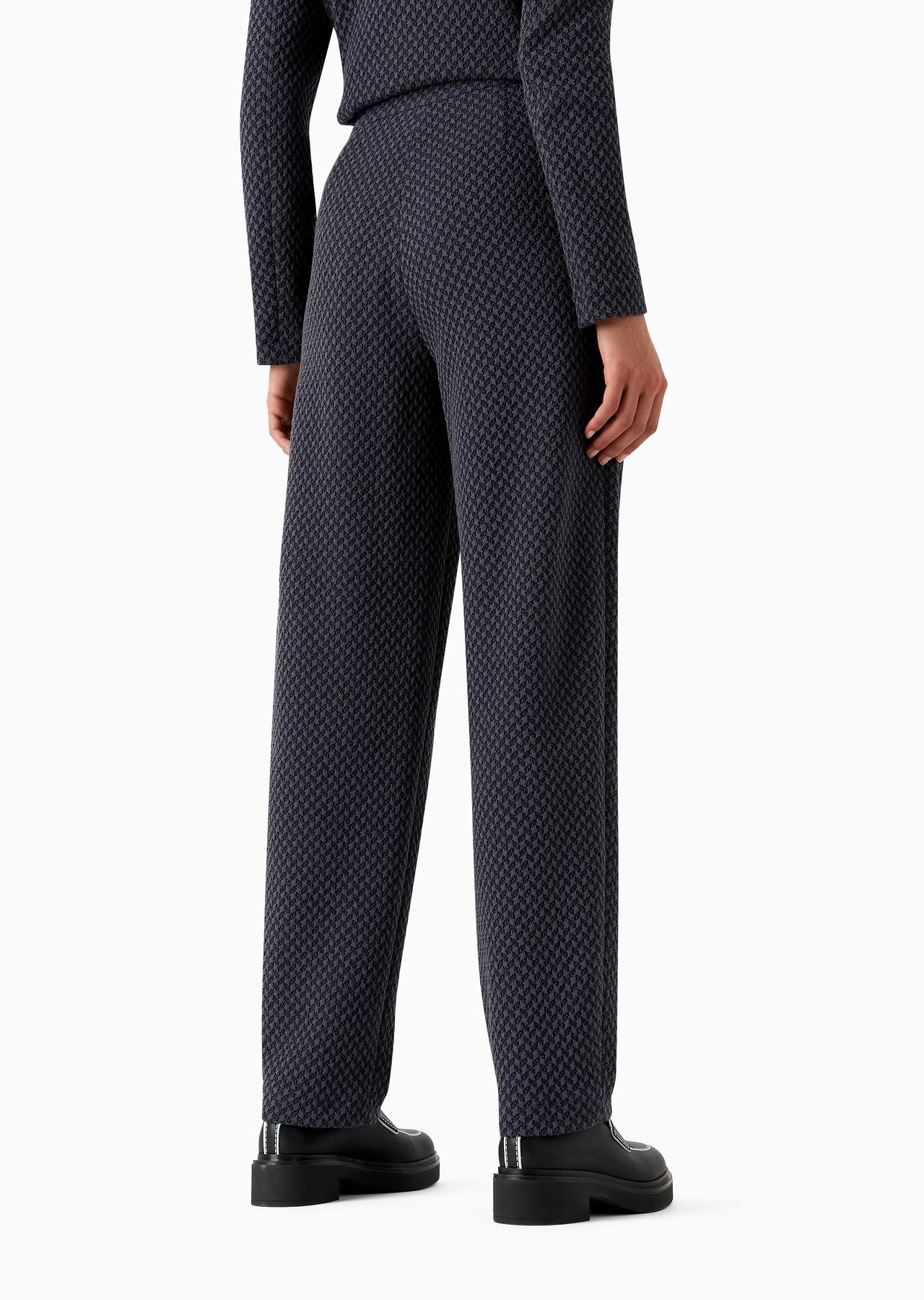 Knit-effect jacquard jersey trousers with darts - 3