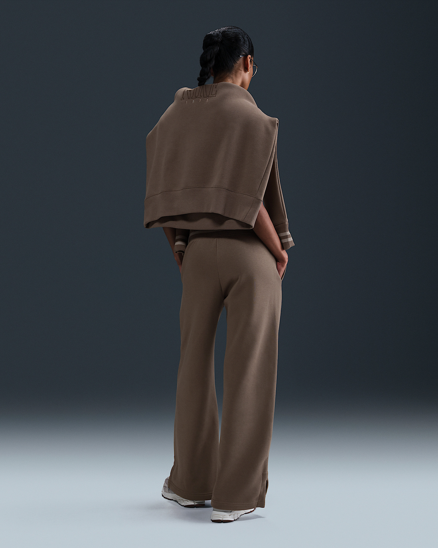 Nike Sportswear Phoenix Fleece Women's High-Waisted Wide-Leg Graphic Pants - 4