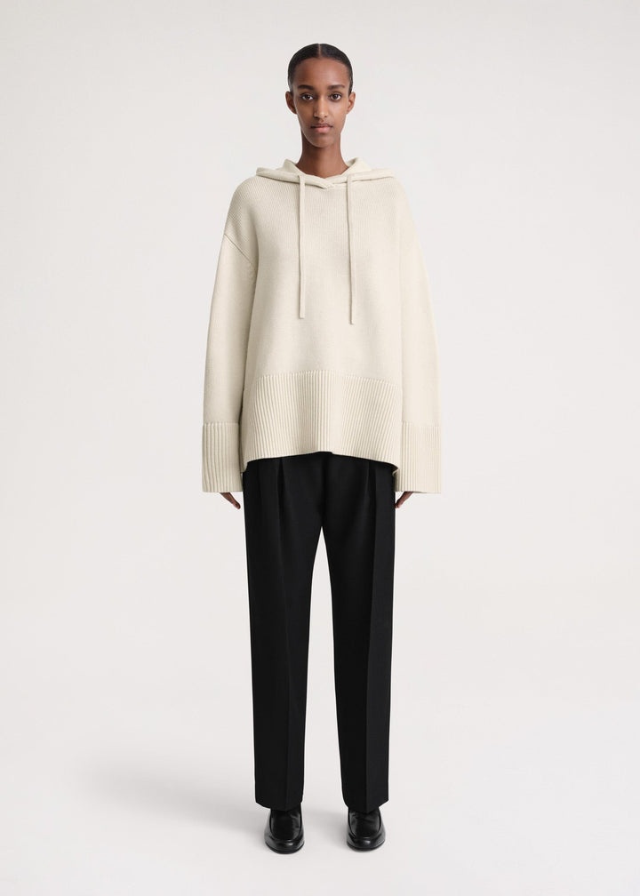 Signature hooded knit light sand - 2