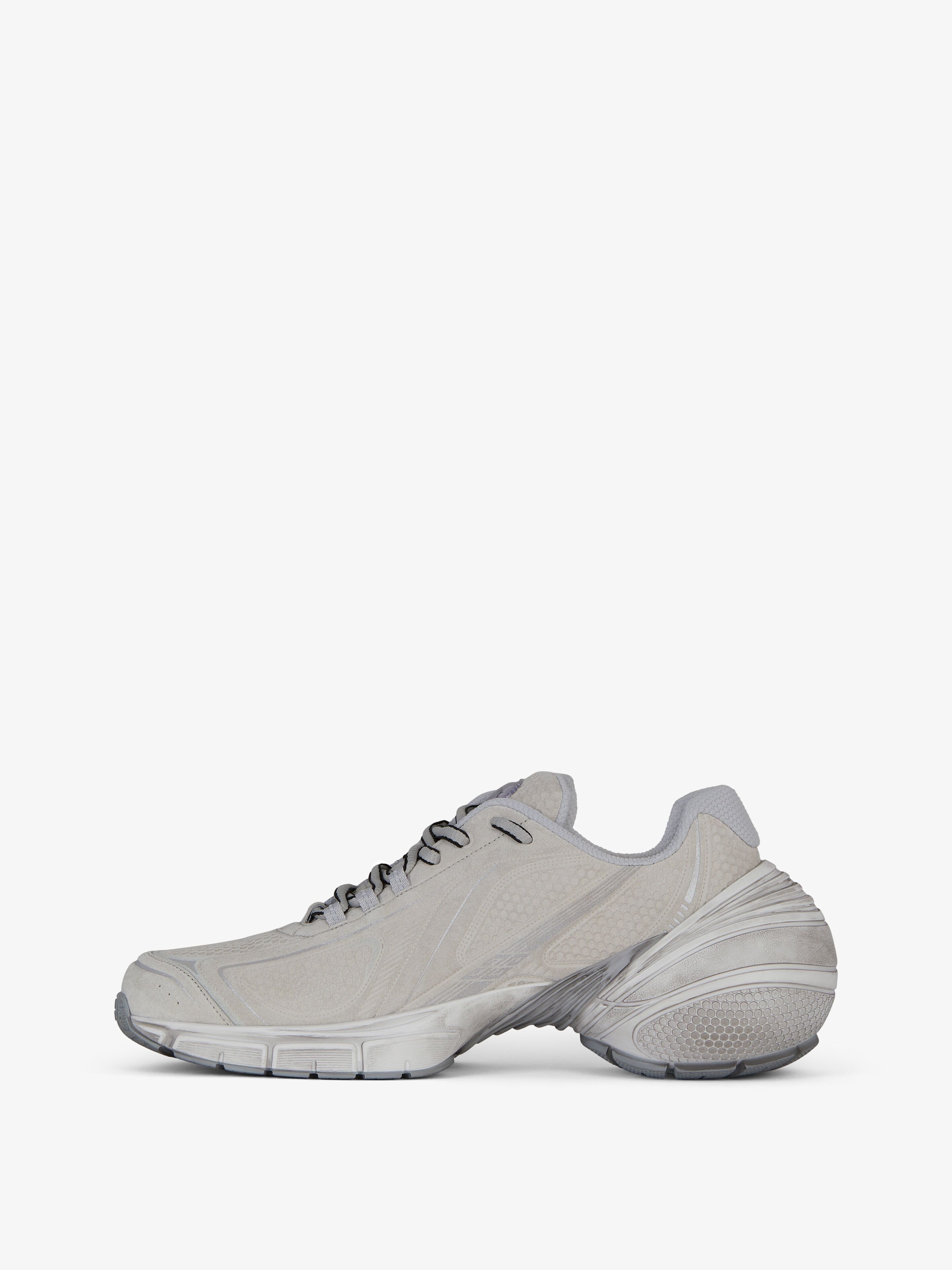 TK-MX RUNNER SNEAKERS IN SUEDE WITH USED EFFECT - 3