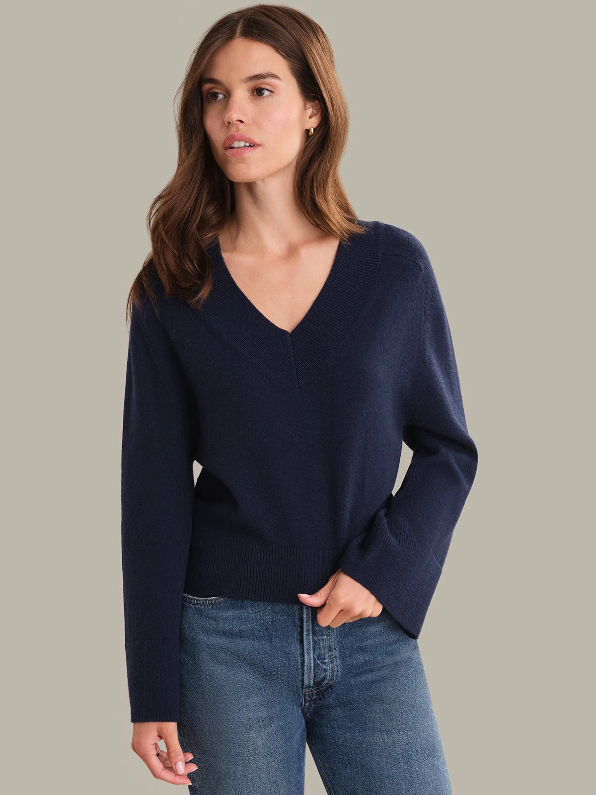 Alina: Cashmere Blend V-Neck Sweater - 1